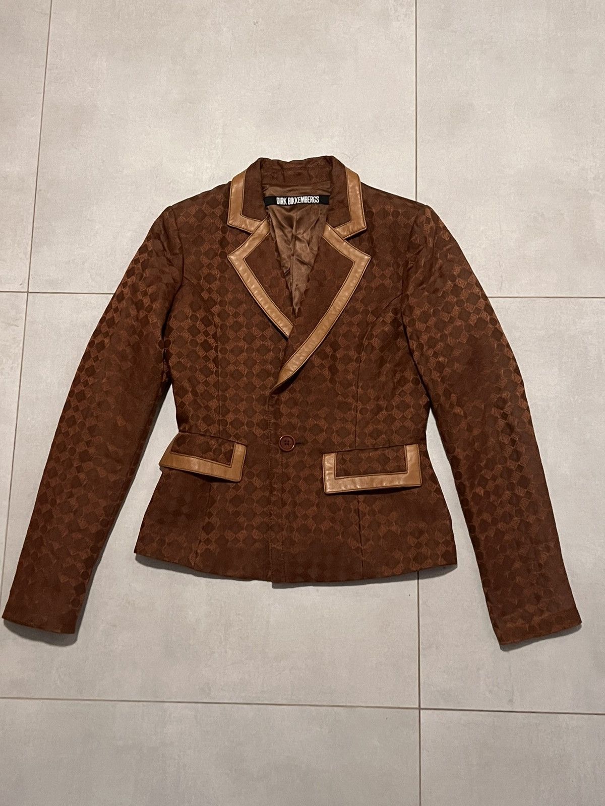 Dirk Bikkembergs Dirk Bikkembergs FW2004 women runway monigram blazer Size S / US 4 / IT 40 - 1 Thumbnail