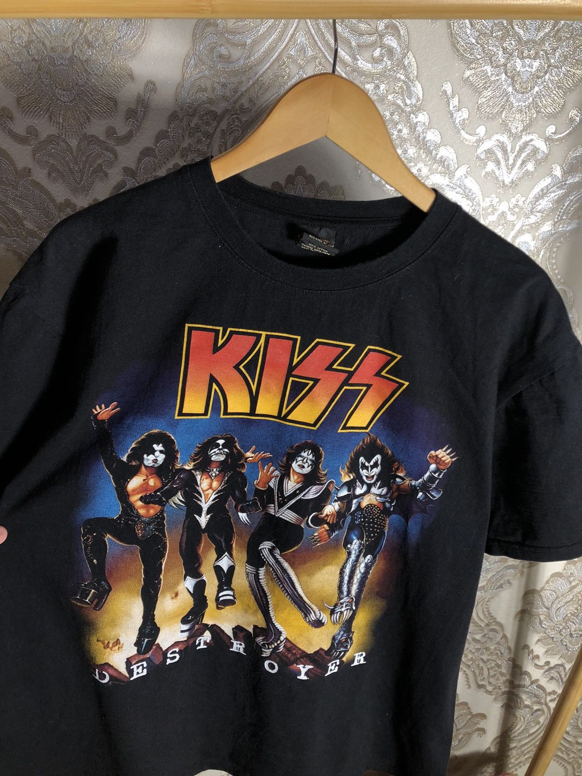 Band Tees VERY RARE KISS DOUBLE PRINTED ROCK T-SHIRT WORLD TOUR 90s Size US XL / EU 56 / 4 - 2 Thumbnail