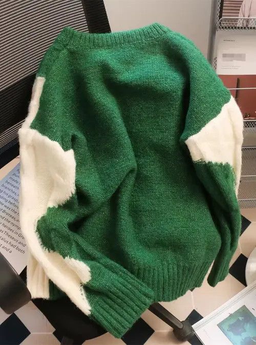 Japanese Brand × Vintage Vintage green loose knitted sweater Size M / US 6-8 / IT 42-44 - 2 Thumbnail