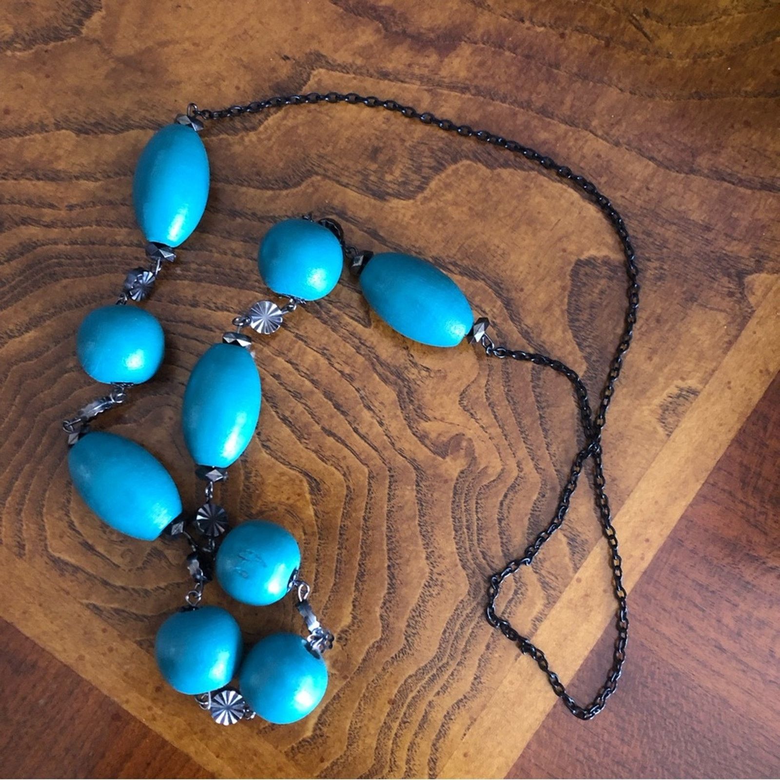 Jewelry Dark teal green wood bead gunmetal chain necklace Size ONE SIZE - 8 Thumbnail