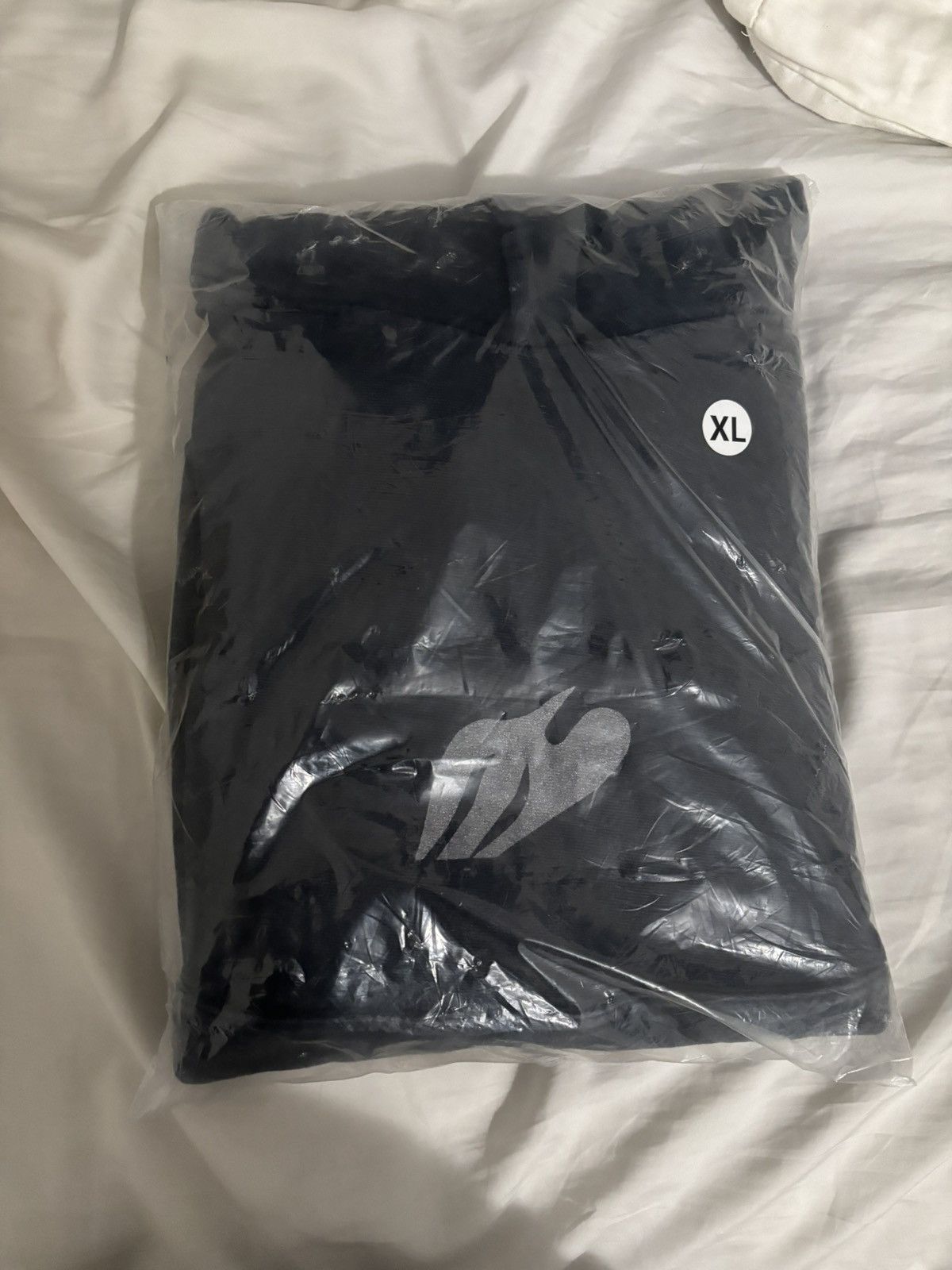 Kanye West Kanye West Donda Doves Slam Hoodie XL New Size US XL / EU 56 / 4 - 1 Thumbnail