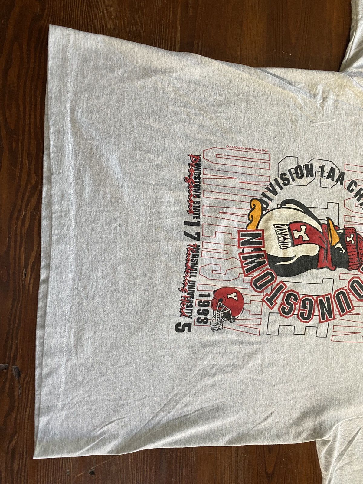 NCAA Vintage ‘93 90s Youngstown Football Champs Single Stitch Tee Size US XL / EU 56 / 4 - 14 Thumbnail