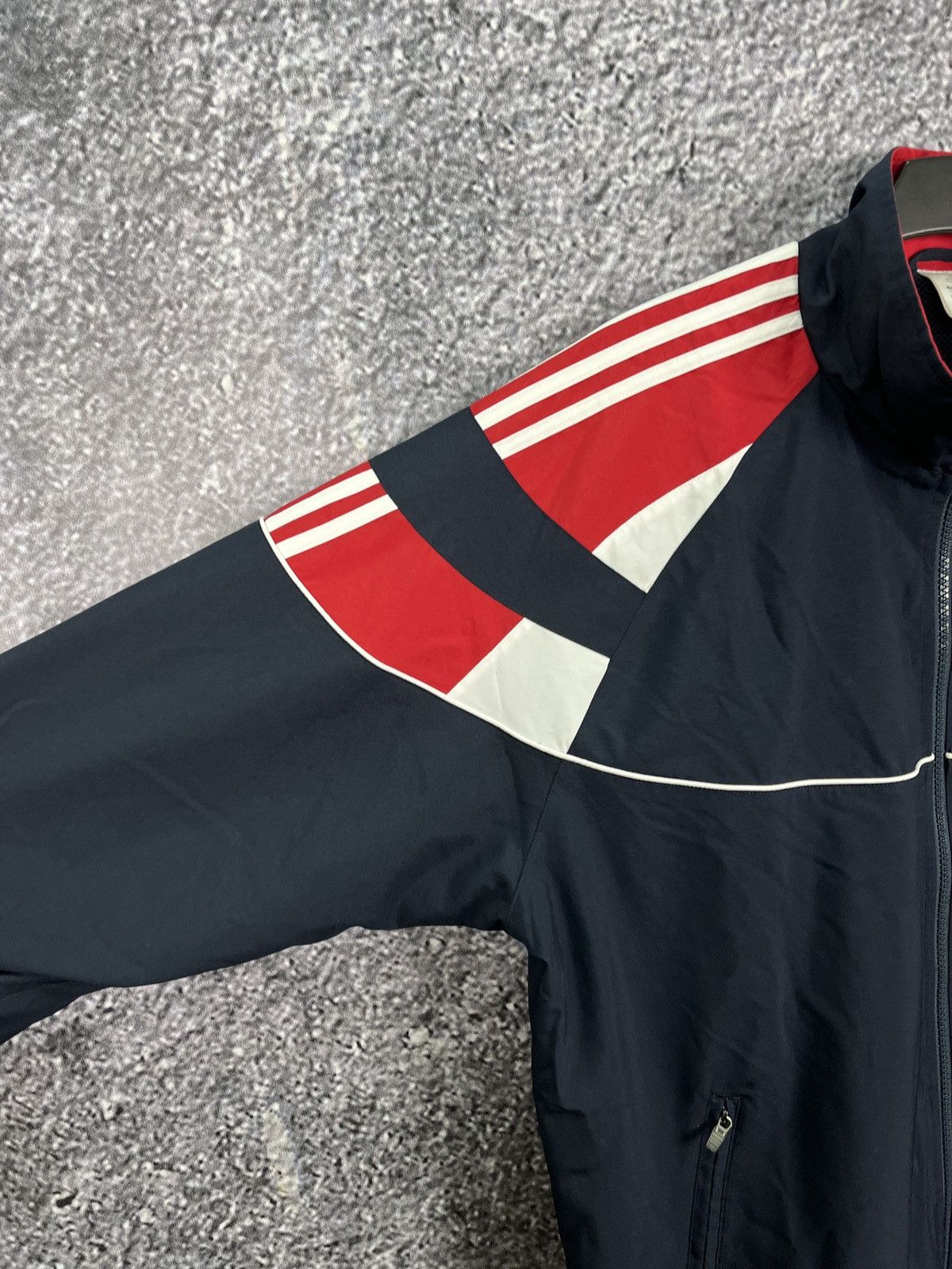 Adidas Adidas Vintage Full Zip Track Jacket Retro Style Streetwear Size US L / EU 52-54 / 3 - 5 Thumbnail