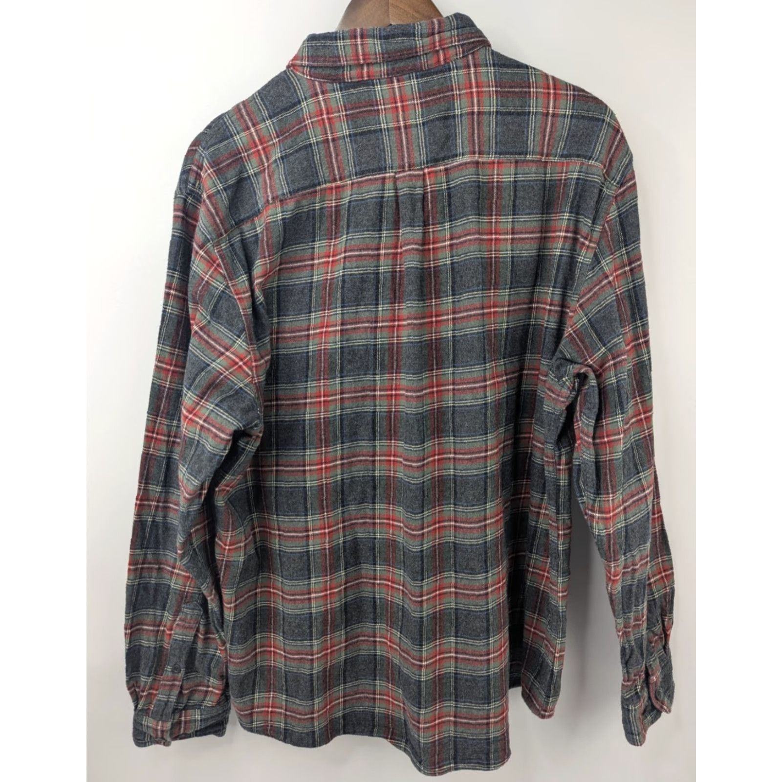 Vintage Dubinik Button-Up Plaid Shirt Men's XL Flannel Heavyweight Outdoors Workwear Red Gray Size US XL / EU 56 / 4 - 4 Thumbnail