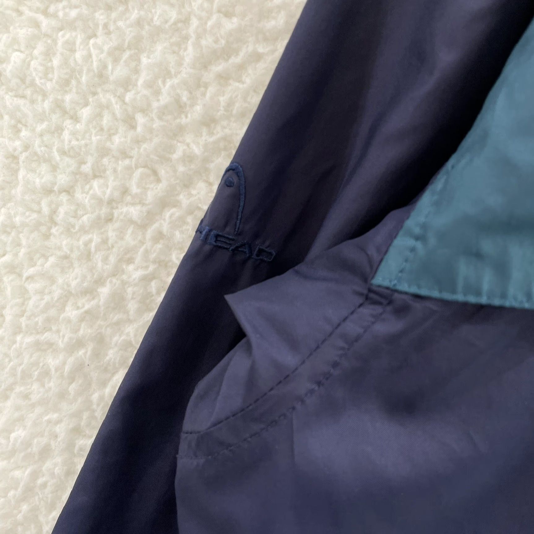 Vintage VINTAGE Head Tennis Jacket XL Mens Navy Blue Nylon Windbreaker Full Zip Sporty Size US XL / EU 56 / 4 - 4 Thumbnail