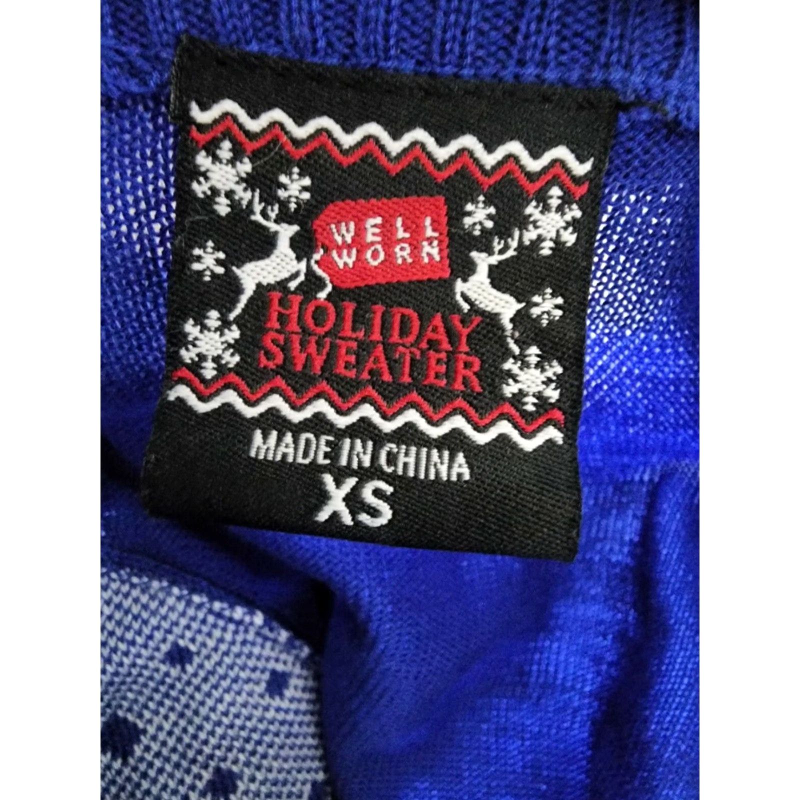 Vintage Well Worn Christmas Sweater Womens XS Deck Yourself Before You Wreck Yourself Pullover Crew Neck Christmas Ugly Sweater Blue Sequin Vintage No Size XS / US 0-2 / IT 36-38 - 3 Thumbnail