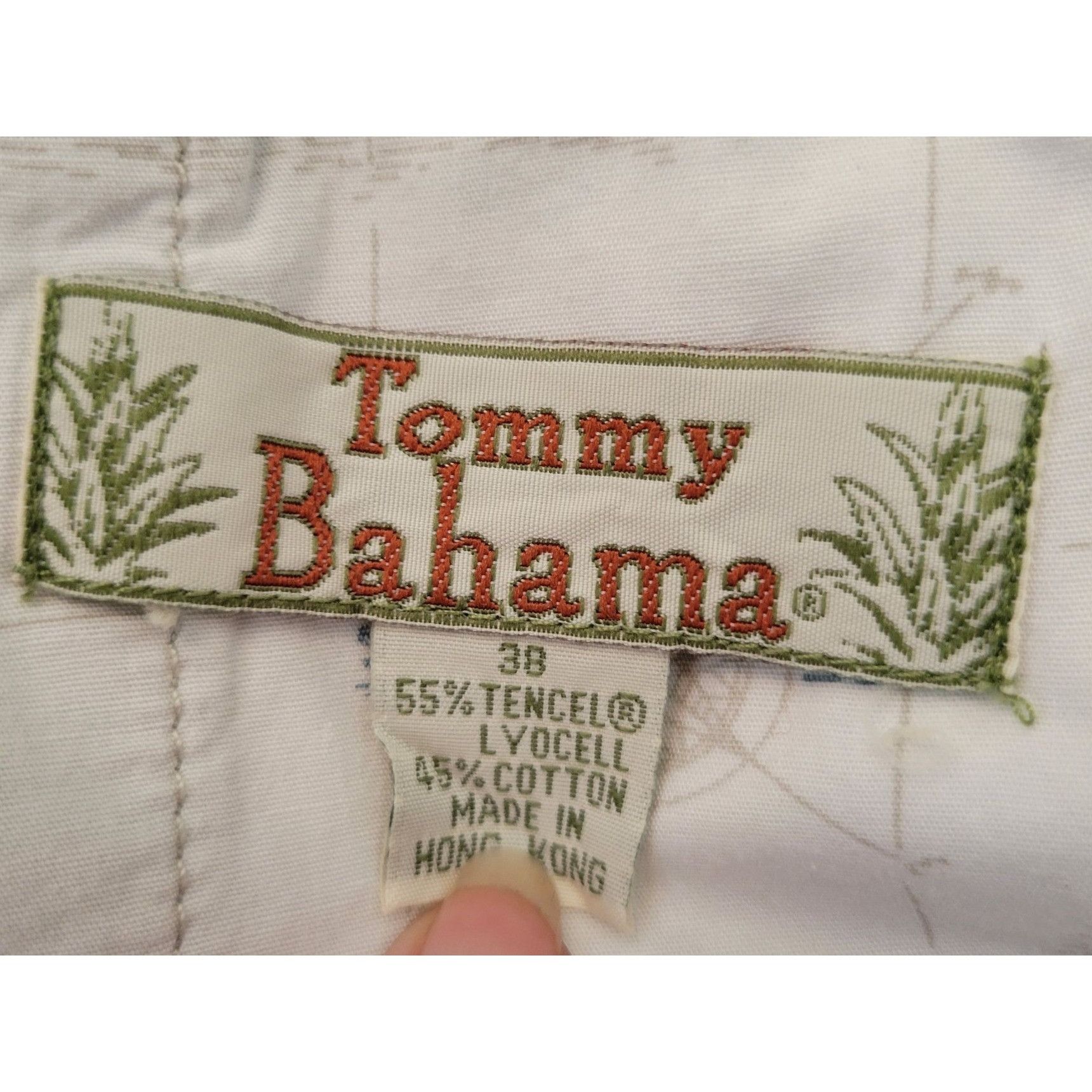 Tommy Bahama Tommy Bahama Cargo Shorts 38 Cream Lightweight Summer Beach Size US 38 / EU 54 - 2 Thumbnail