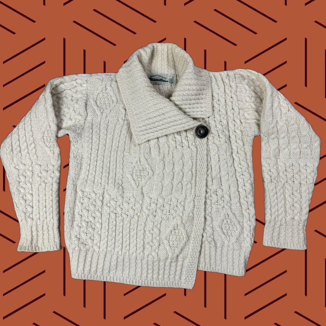 Vintage VINTAGE Aran Crafts Cable Knit Cardigan Sweater Wrap Women’s Size S Ivory Wool Long Sleeve Size S / US 4 / IT 40 - 1 Thumbnail
