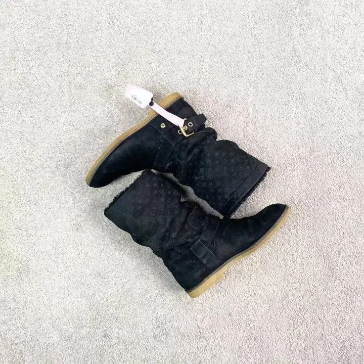 Louis Vuitton Louis Vuitton Black Fur Lined Fashion Boots -2508 Size US 6 / IT 36 - 3 Thumbnail