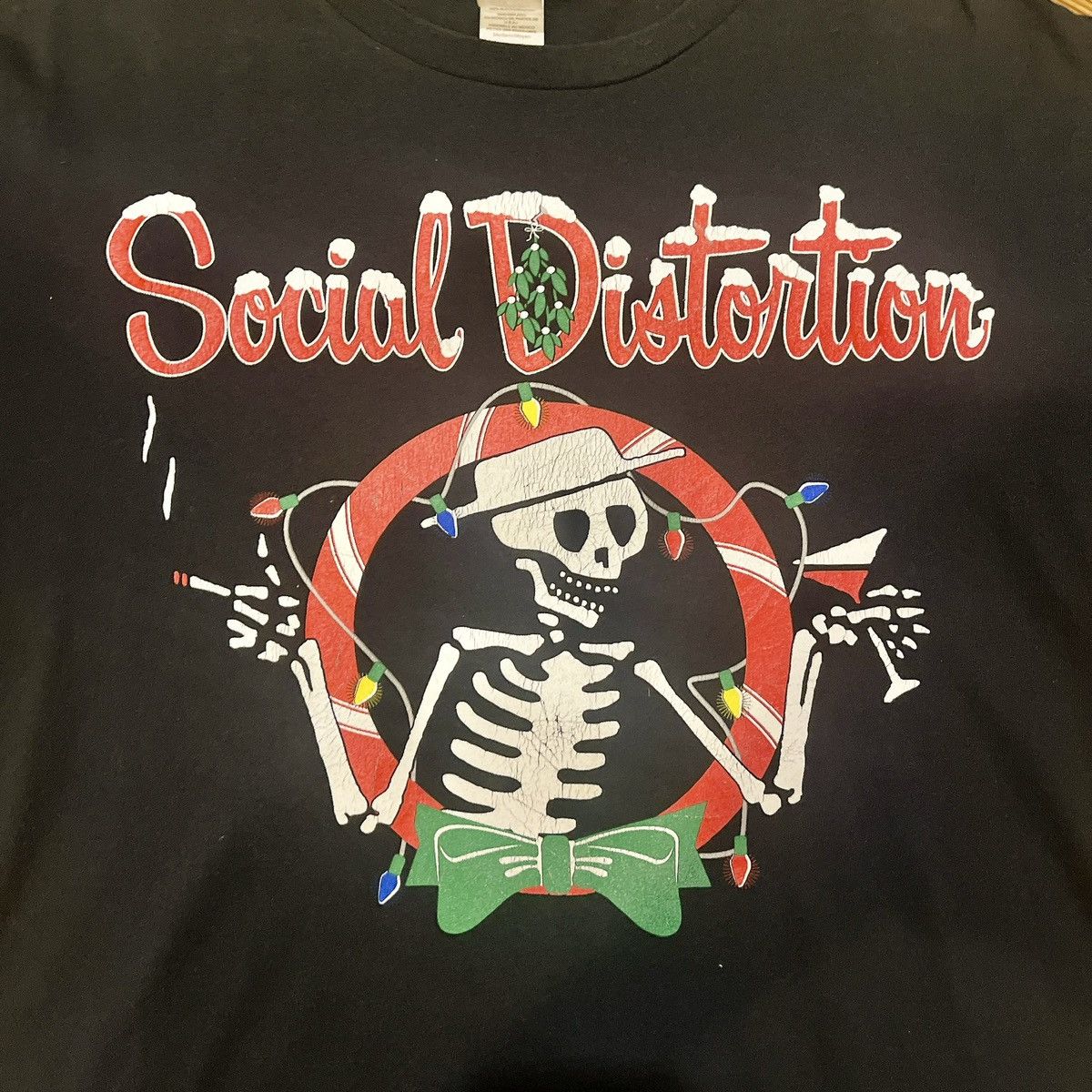 Band Tees × Vintage VTG90’s Social Distortion Merry Christmas Time Size US M / EU 48-50 / 2 - 2 Thumbnail
