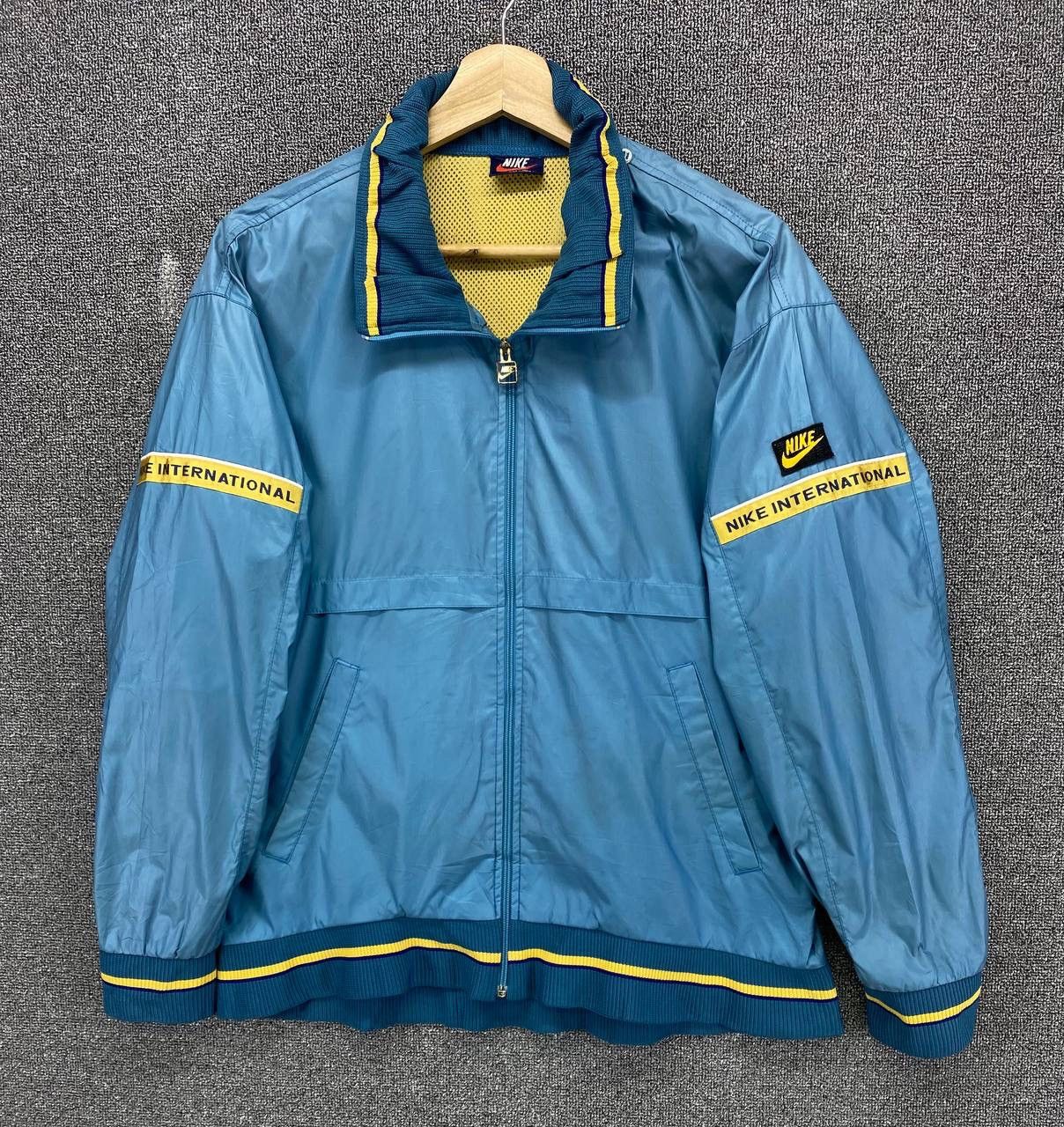 Vintage 80s Nike International Light Jacket