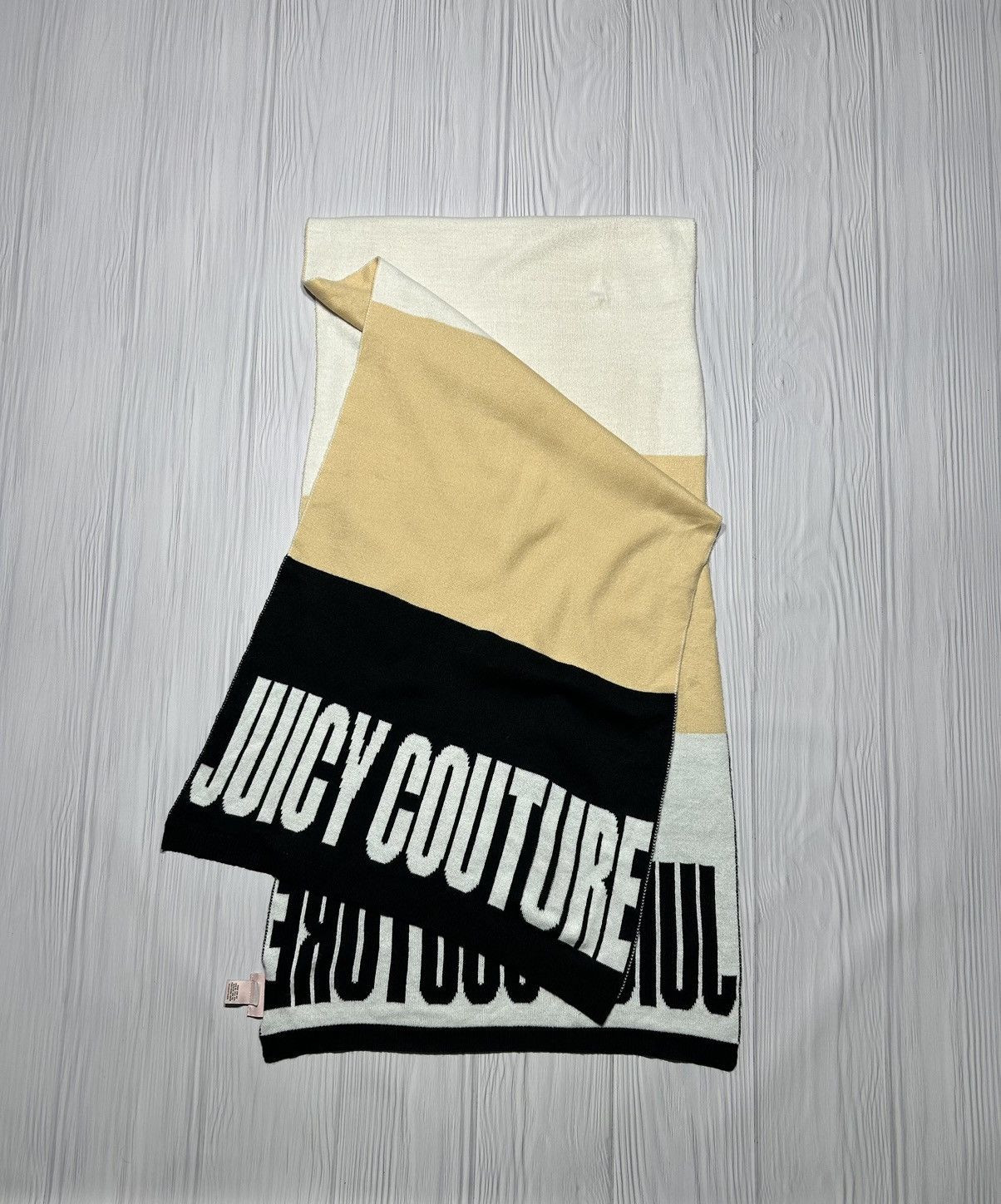 Juicy Couture Juicy Couture Long Scarf Size ONE SIZE - 1 Thumbnail