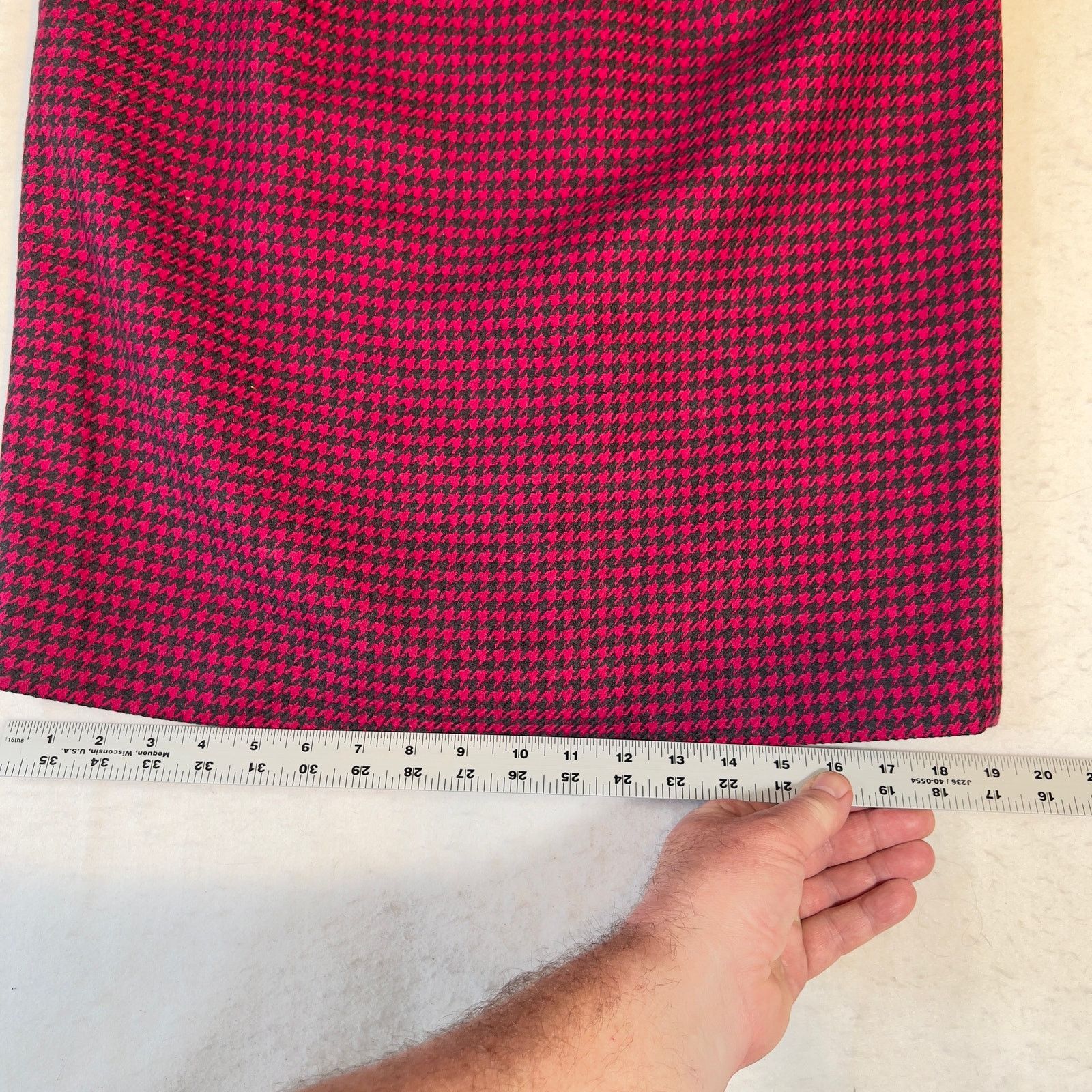Jones New York Jones New York Vintage Wool Pencil Skirt 10 Zip Houndstooth Size 28" / US 6 / IT 42 - 7 Thumbnail