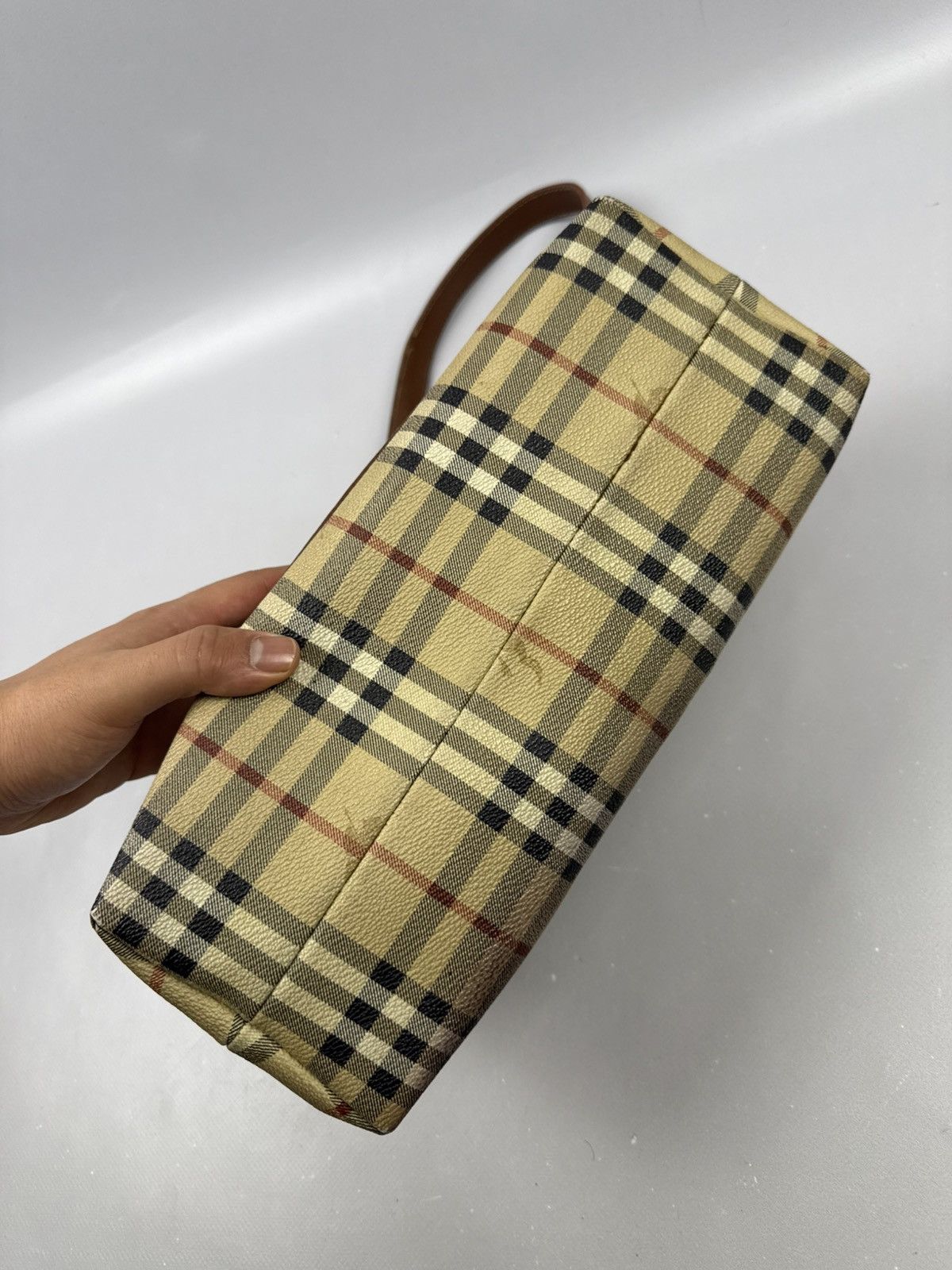 Burberry Vintage Burberry Nova Check Shoulder Bag Leather Trim Size ONE SIZE - 10 Thumbnail