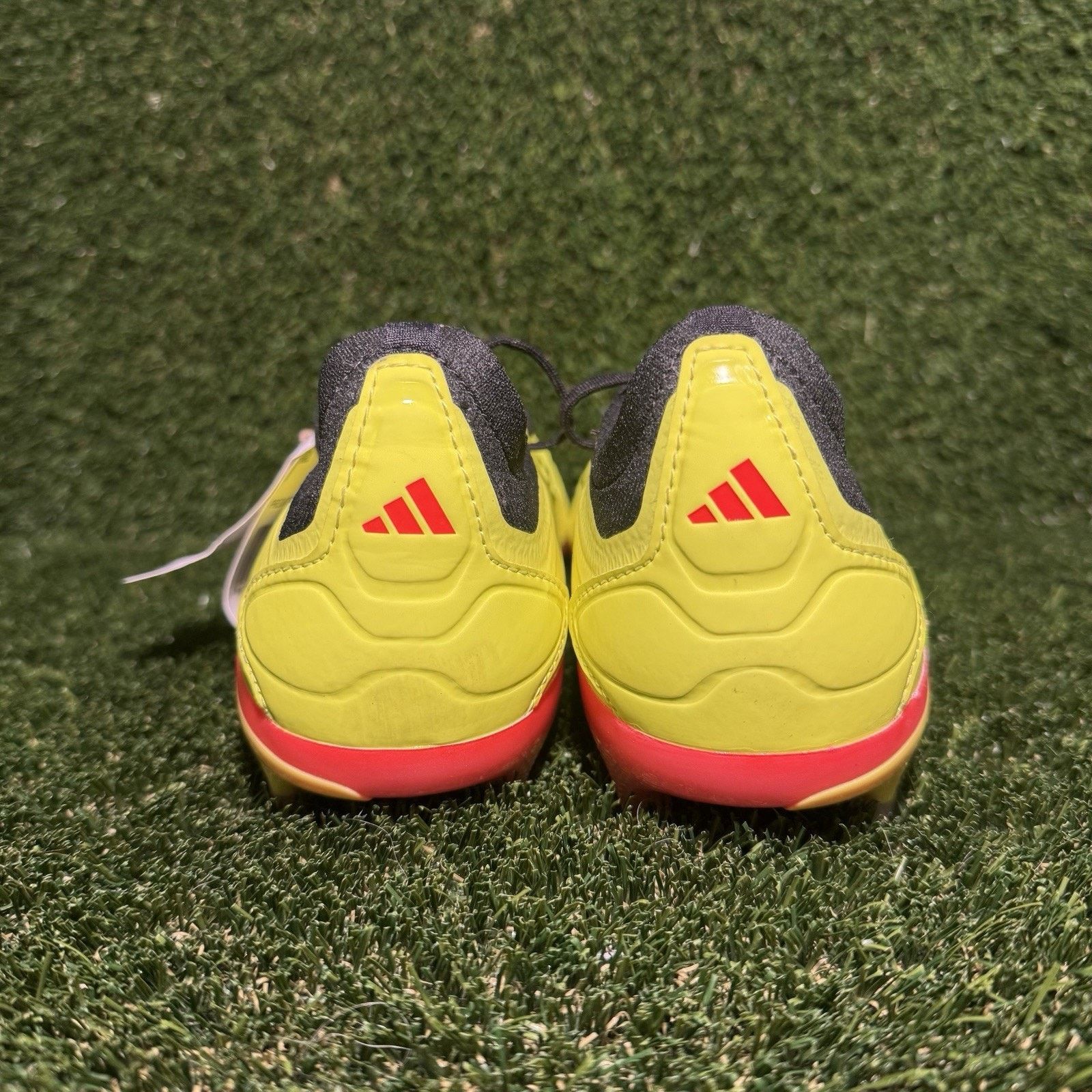 Adidas Size 8 - Adidas Predator Pro FG - IG7776 - Yellow / Black Size US 8 / EU 41 - 5 Thumbnail