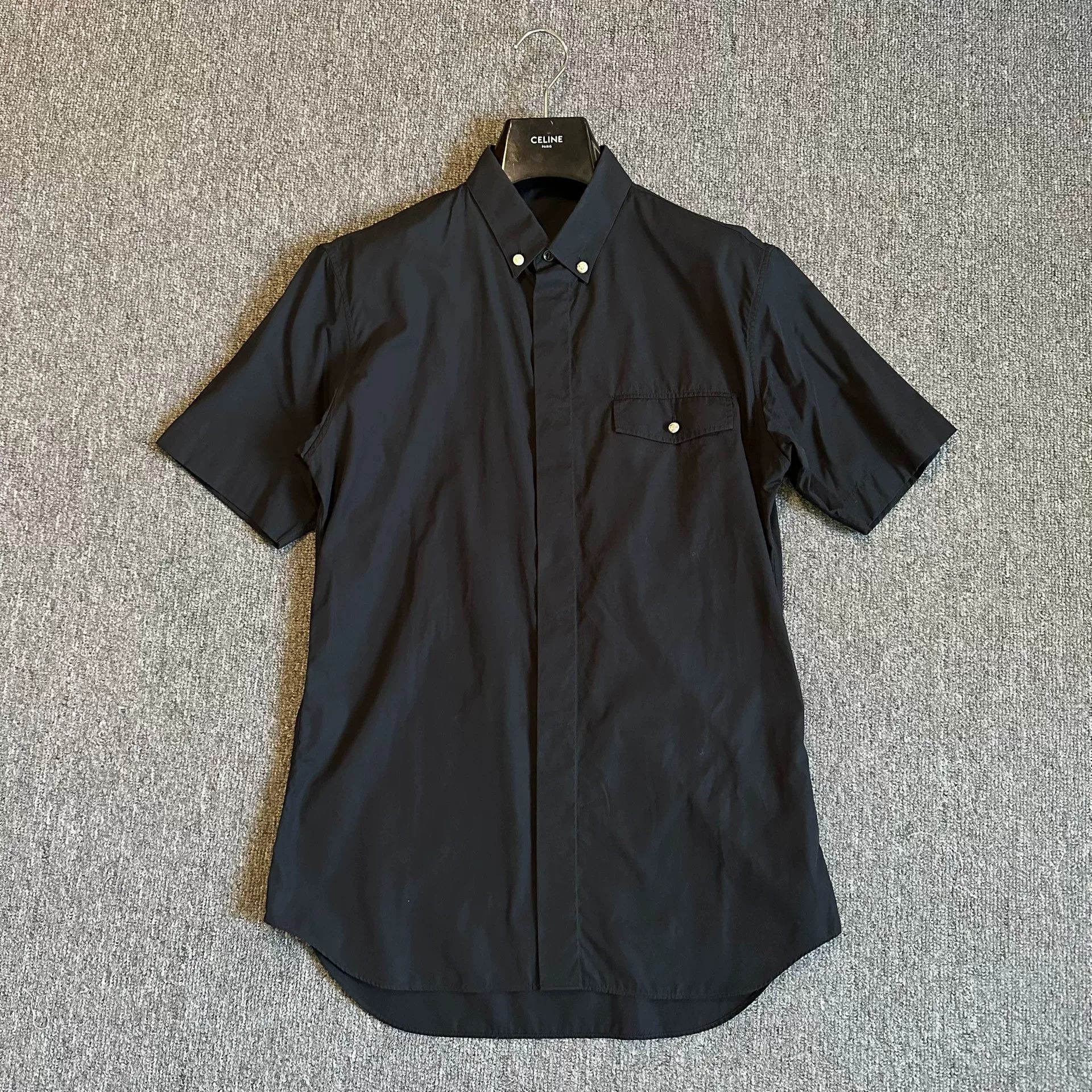 Dior Dior Homme Metal Anchor Button Short Sleeve Shirt Size US M / EU 48-50 / 2 - 1 Thumbnail