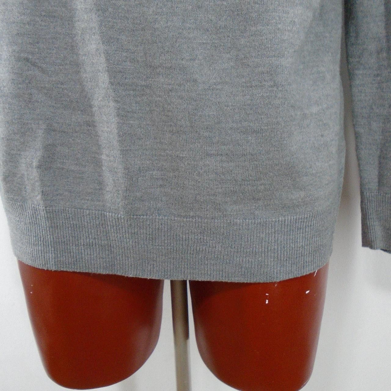 Calvin Klein Men's Sweater Calvin Klein. Grey. XXL. Used. Good Size US XXL / EU 58 / 5 - 8 Thumbnail