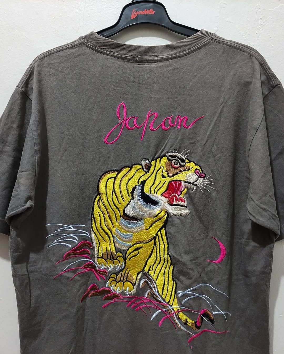 Toyo Enterprises Tailor Toyo Tiger embroidered Tee Gray Japanese Streetwear Size US L / EU 52-54 / 3 - 9 Thumbnail