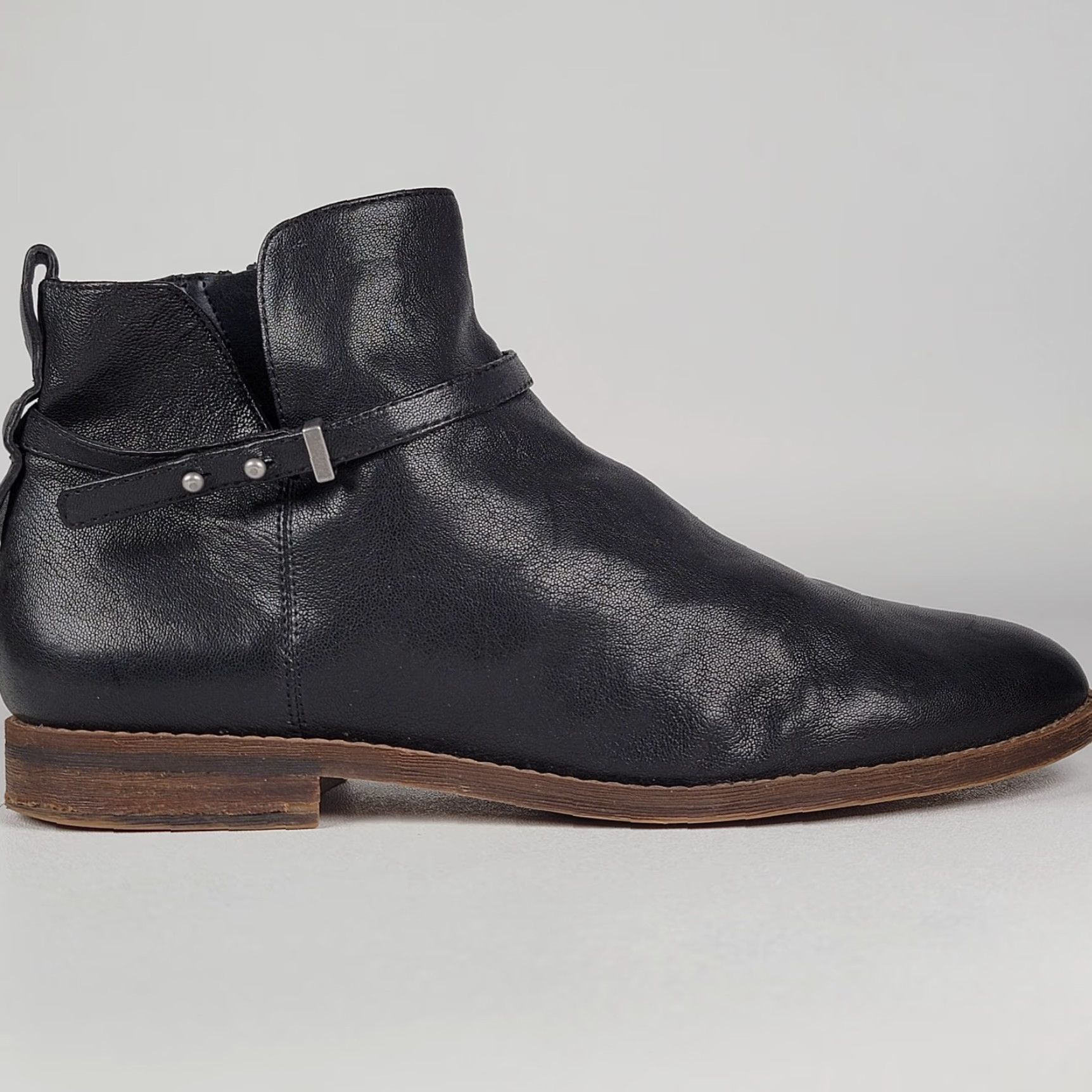 Franco Sarto Franco Sarto Z10823* Black Leather Booties Women Size 9 M Bootie Size US 7 / IT 37 - 3 Thumbnail