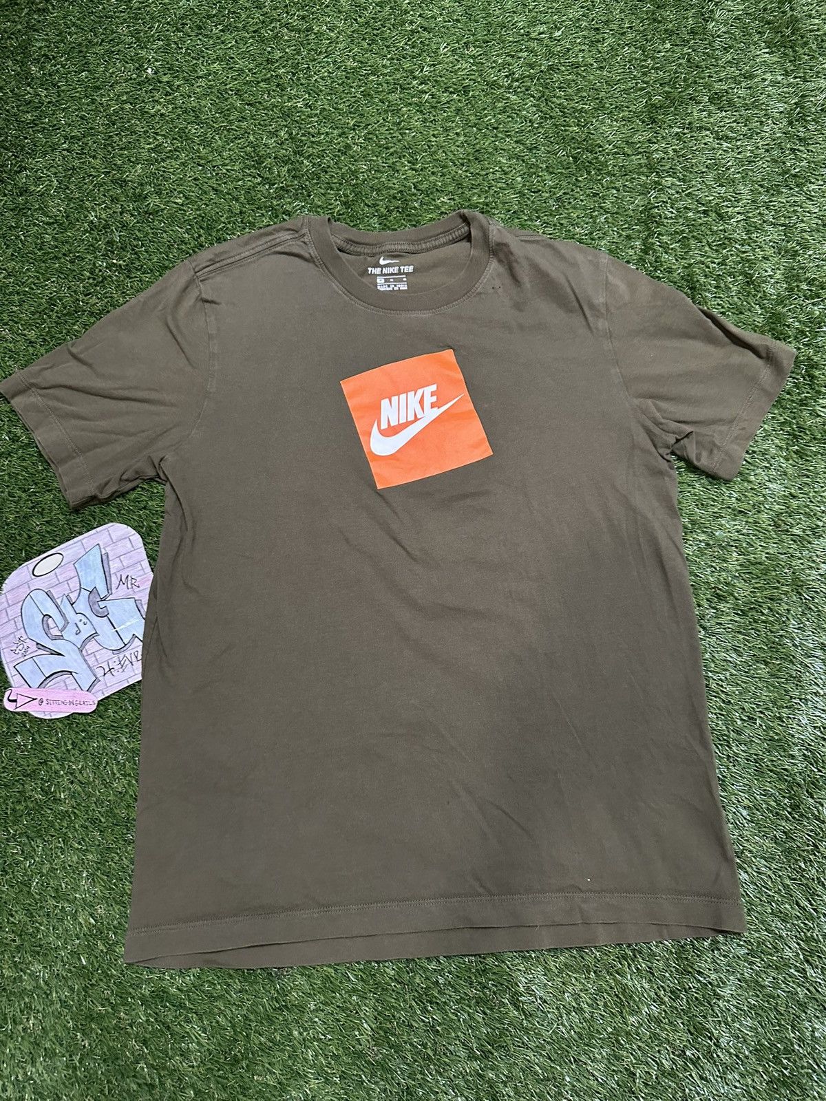 Nike Olive Green Nike Tee Orange Swoosh Size Medium Size US M / EU 48-50 / 2 - 1 Thumbnail