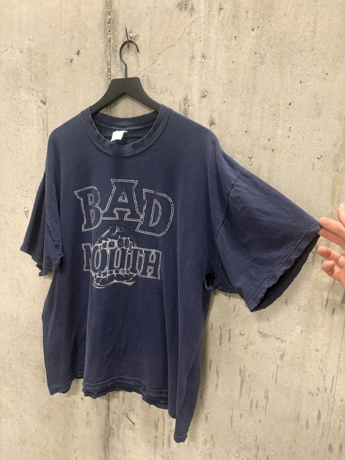 Band Tees Vintage Bad Mouth Shirt Faded Distressed Grunge Band Size US XXL / EU 58 / 5 - 2 Thumbnail