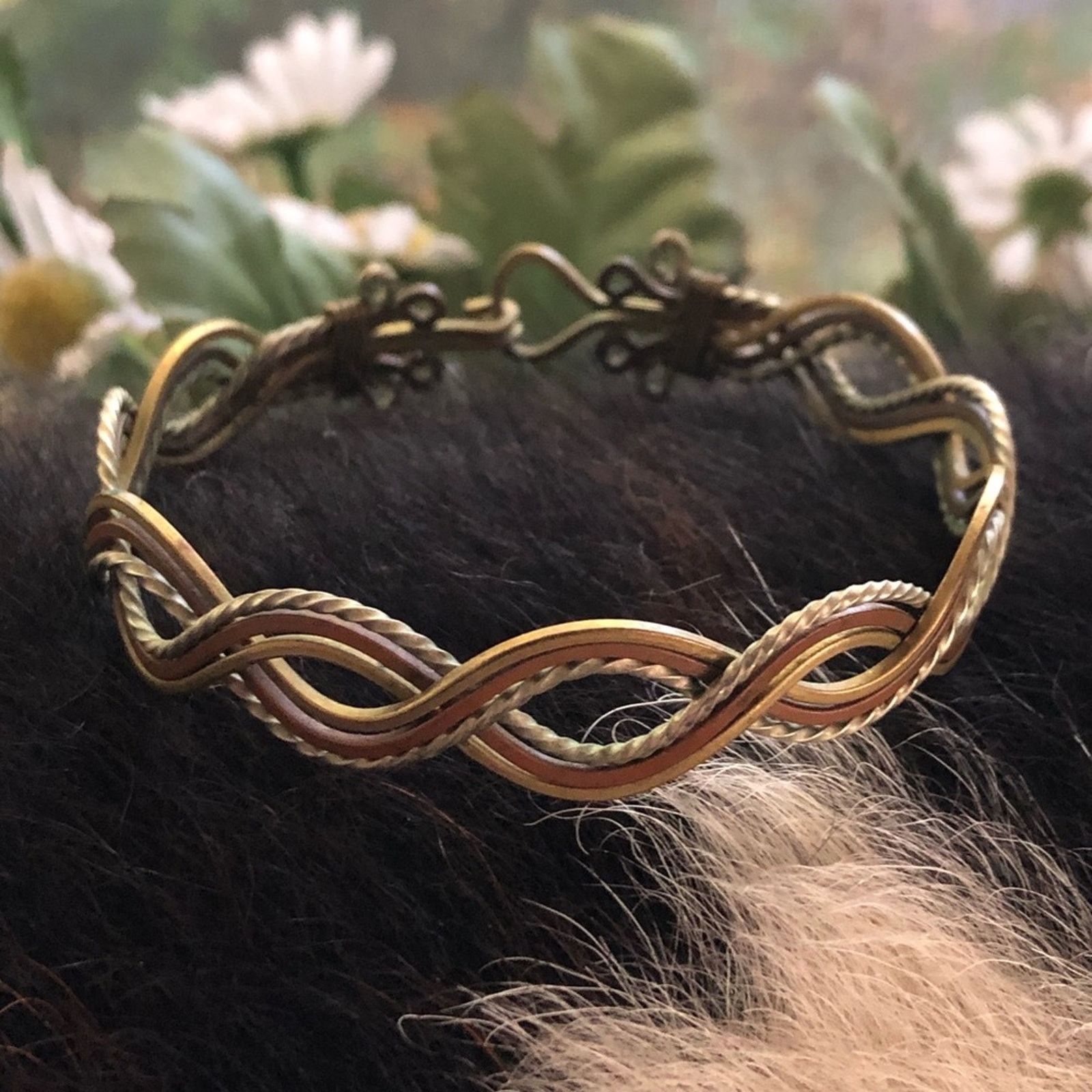Vintage Vintage handcrafted fine metal braided bracelet Size ONE SIZE - 1 Thumbnail