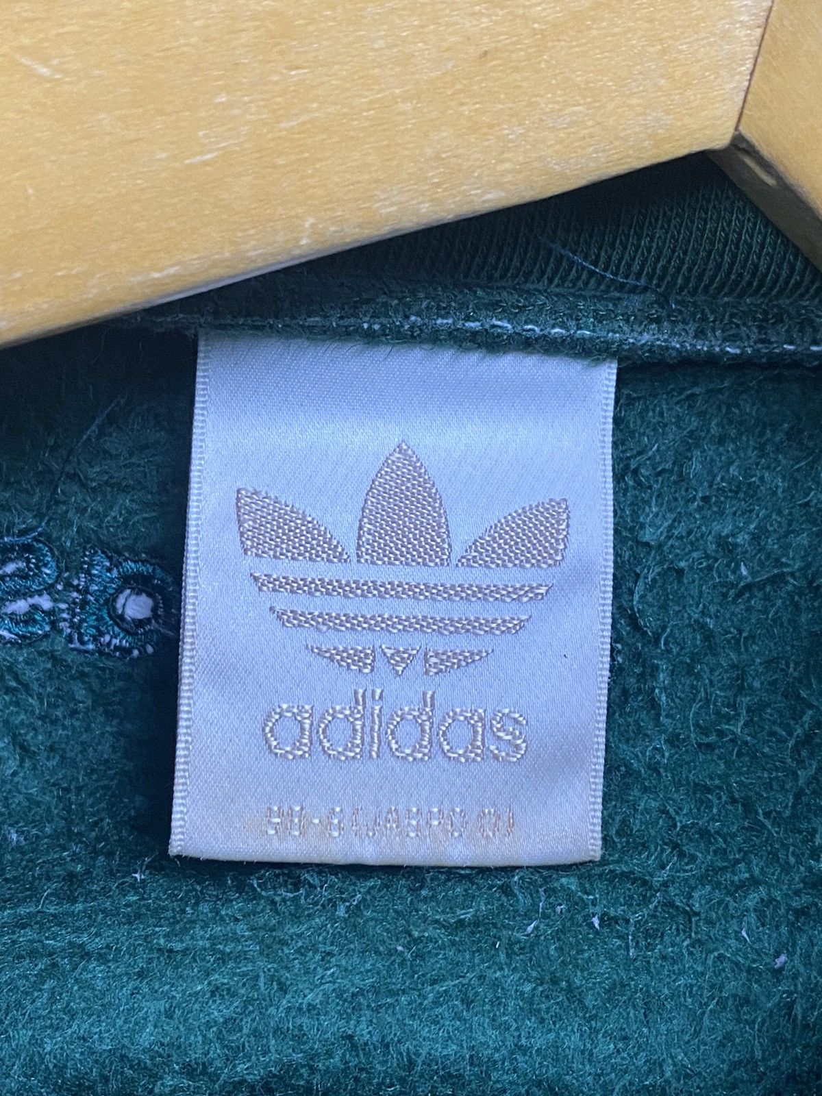 Vintage Vintage Adidas Decente Jacket Size US L / EU 52-54 / 3 - 14 Thumbnail