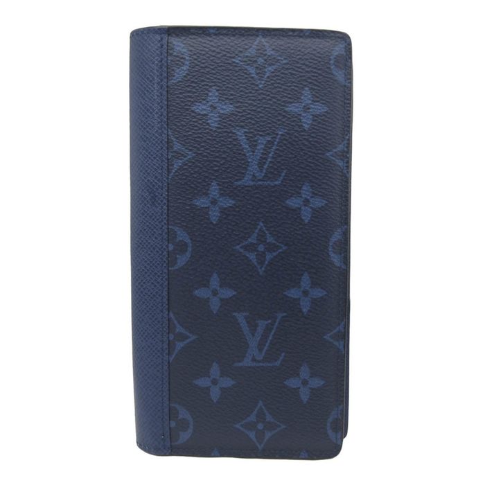 LOUIS VUITTON Taigarama Brazza Wallet, Cobalt M30297