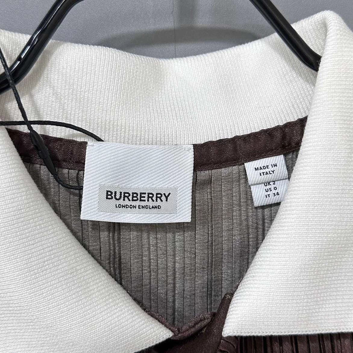 Burberry Burberry Black Pleated Polo Shirt UK2 Size US M / EU 48-50 / 2 - 5 Thumbnail