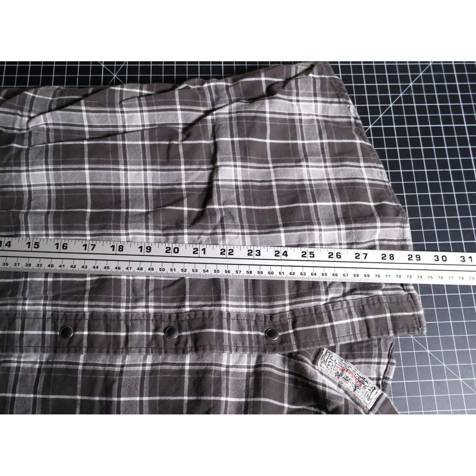 Carhartt Carhartt Western Shirt Men's Large Gray Black Plaid Snap Flannel Size US L / EU 52-54 / 3 - 6 Thumbnail