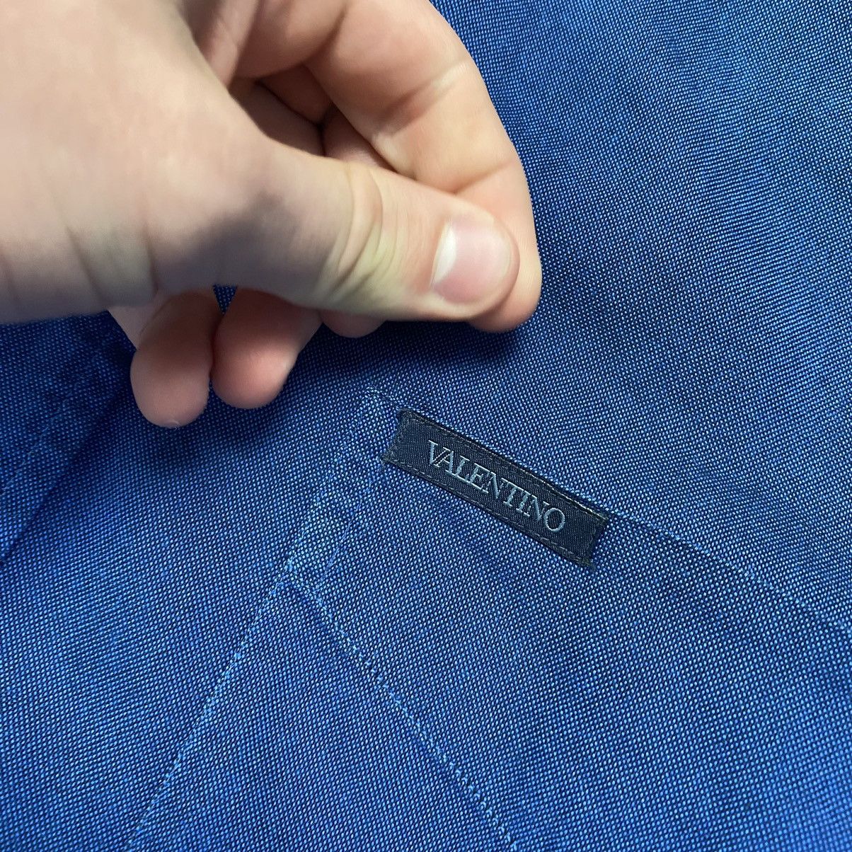 Valentino Luxury Valentino Jeans Small Basic logo Blue vintage shirt Size US L / EU 52-54 / 3 - 4 Thumbnail