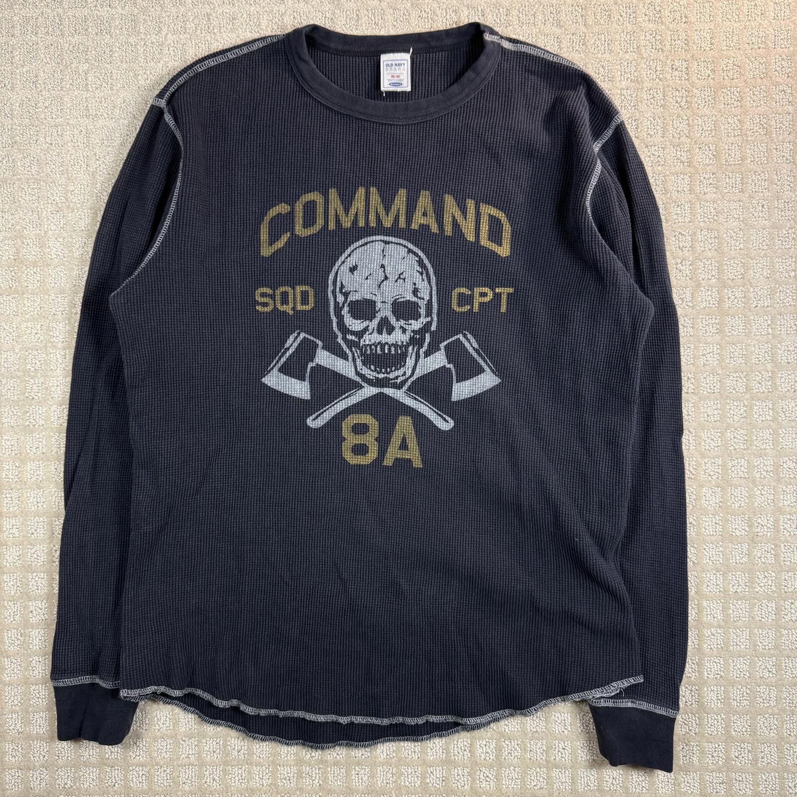 Old Navy Y2K Old Navy Skull Graphic Thermal Long Sleeve Shirt M Size US M / EU 48-50 / 2 - 1 Thumbnail