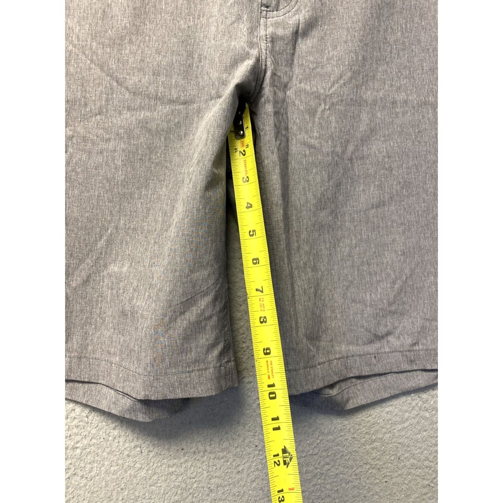 Vintage CoolKeep Shorts Mens Athletic Chino 30 Grey Quick Dry Stretch Golf Casual 2010s Mens Size US 30 / EU 46 - 5 Thumbnail