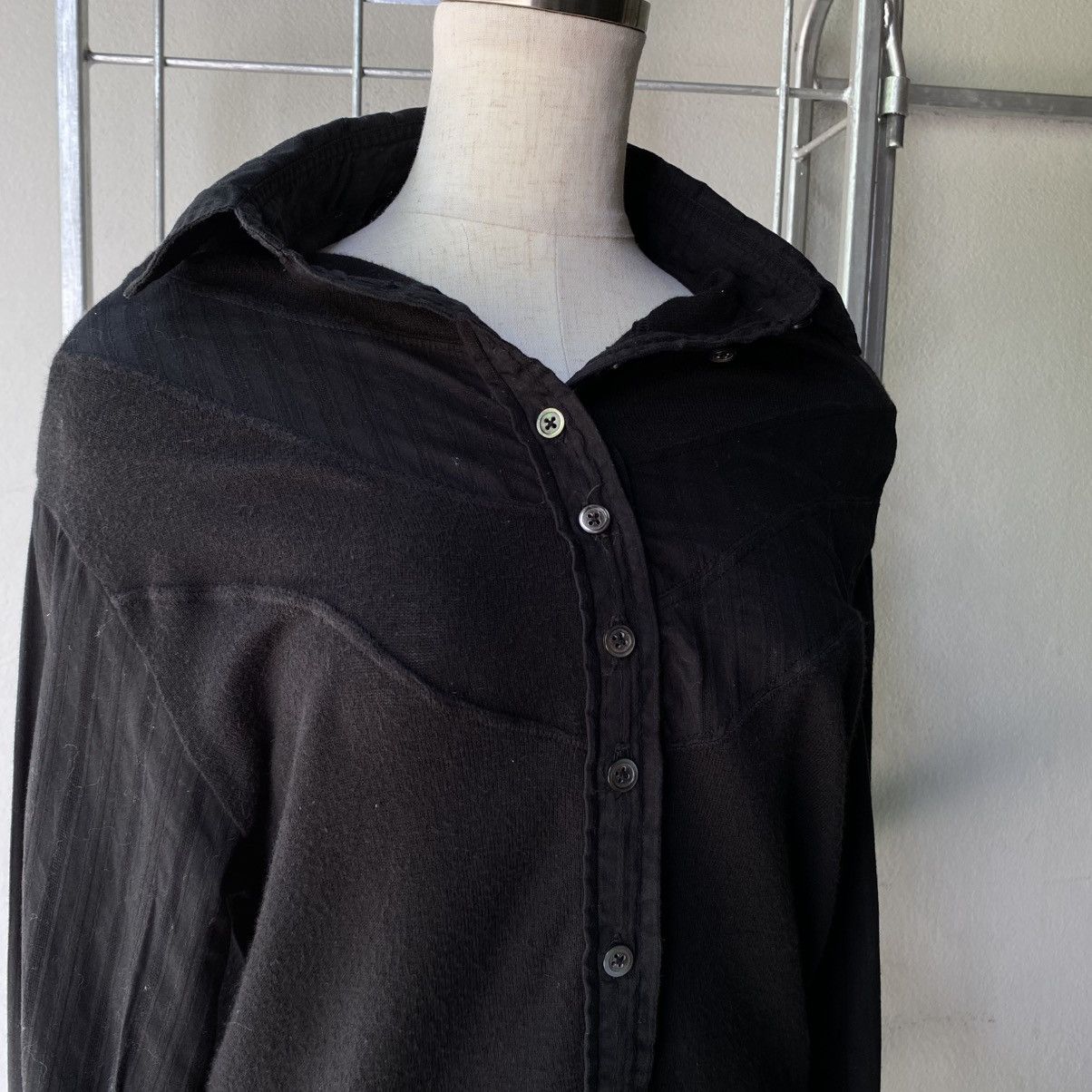 Japanese Brand A/T Black Contrast-Stitch Button-Up Shirt Size S / US 4 / IT 40 - 21 Thumbnail