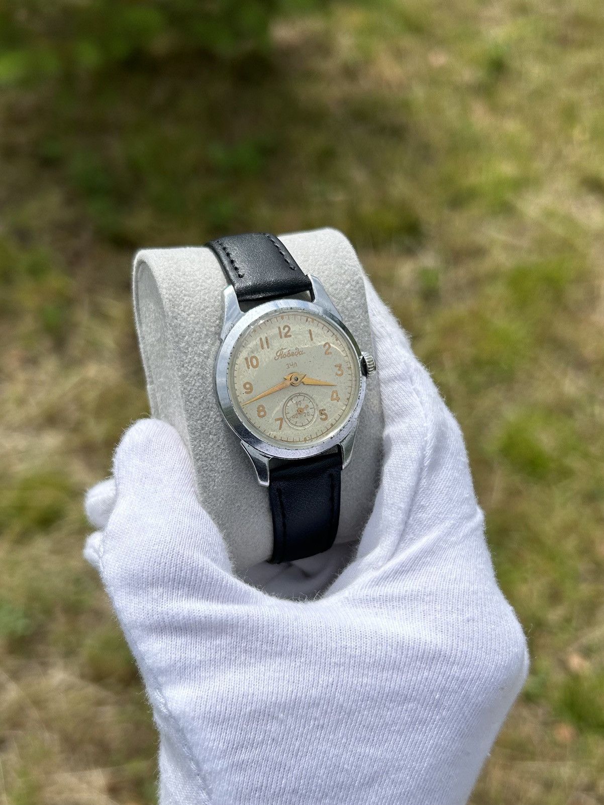 Vintage Vintage Watch Pobeda USSR Soviet Mechanical Authentic 1950s Size ONE SIZE - 12 Thumbnail