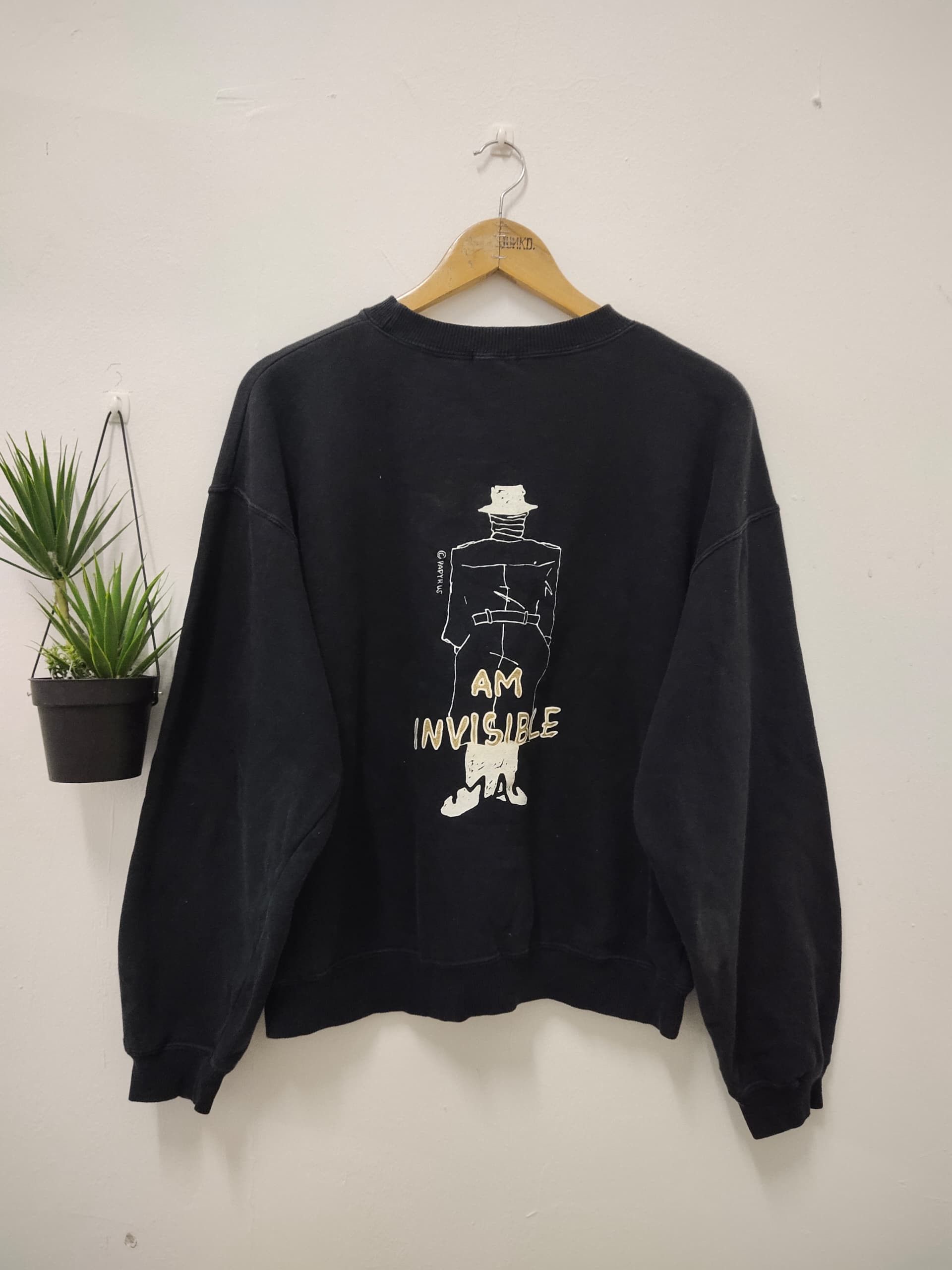 Vintage VTG 90s The Invisible Man Movie cartoon series crewneck Size US L / EU 52-54 / 3 - 4 Thumbnail