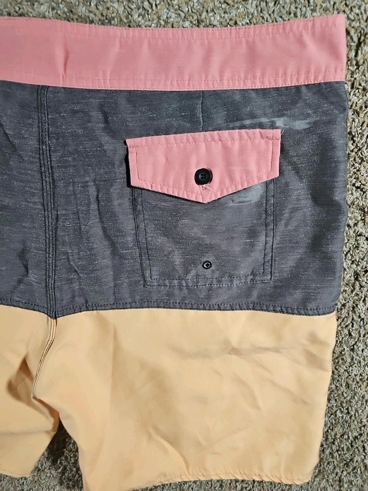Warren Lotas Lost Board Shorts Swim Trunks Sz 38 Size US 32 / EU 48 - 8 Thumbnail