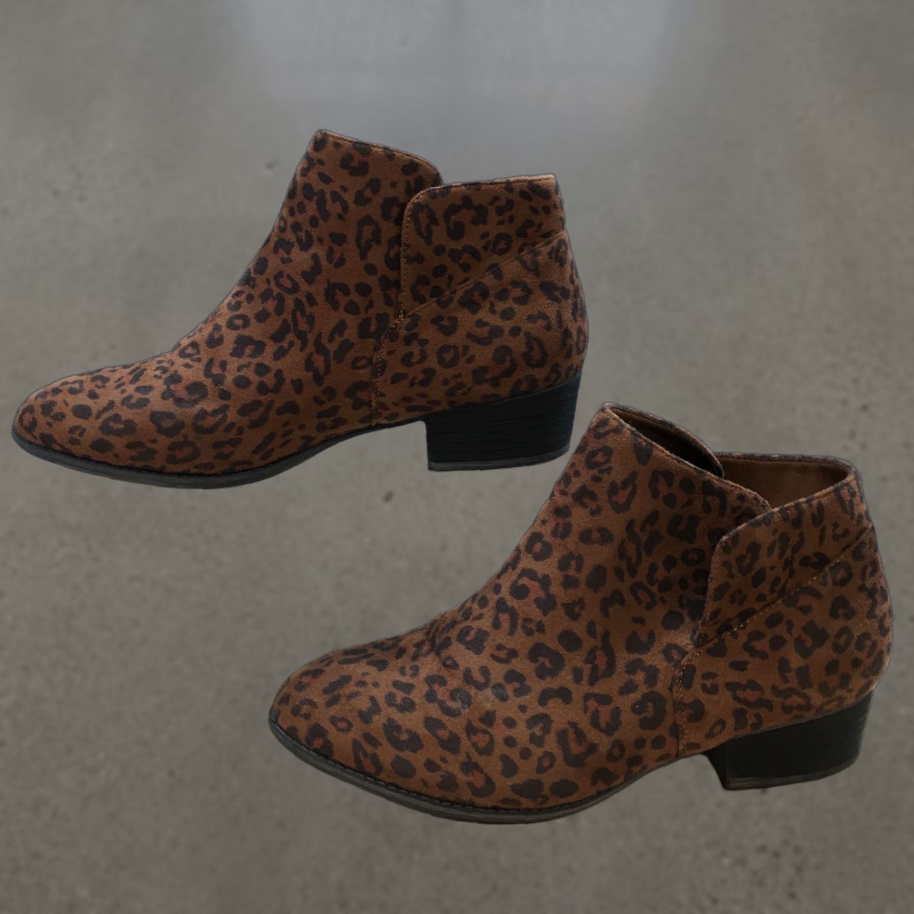 Vintage Maurices Boots Womens Ankle Bootie Brown Leopard Print Comfort Casual Block Shoe 9 Size US 9 / IT 39 - 1 Thumbnail