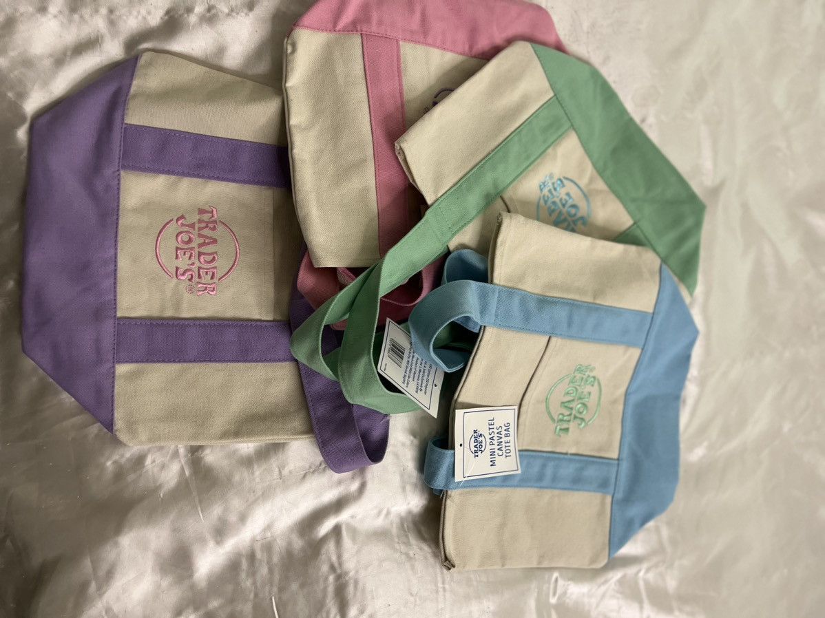 Other Trader Joe’s limited edition pastel Mini Totes (4) Size ONE SIZE - 1 Thumbnail