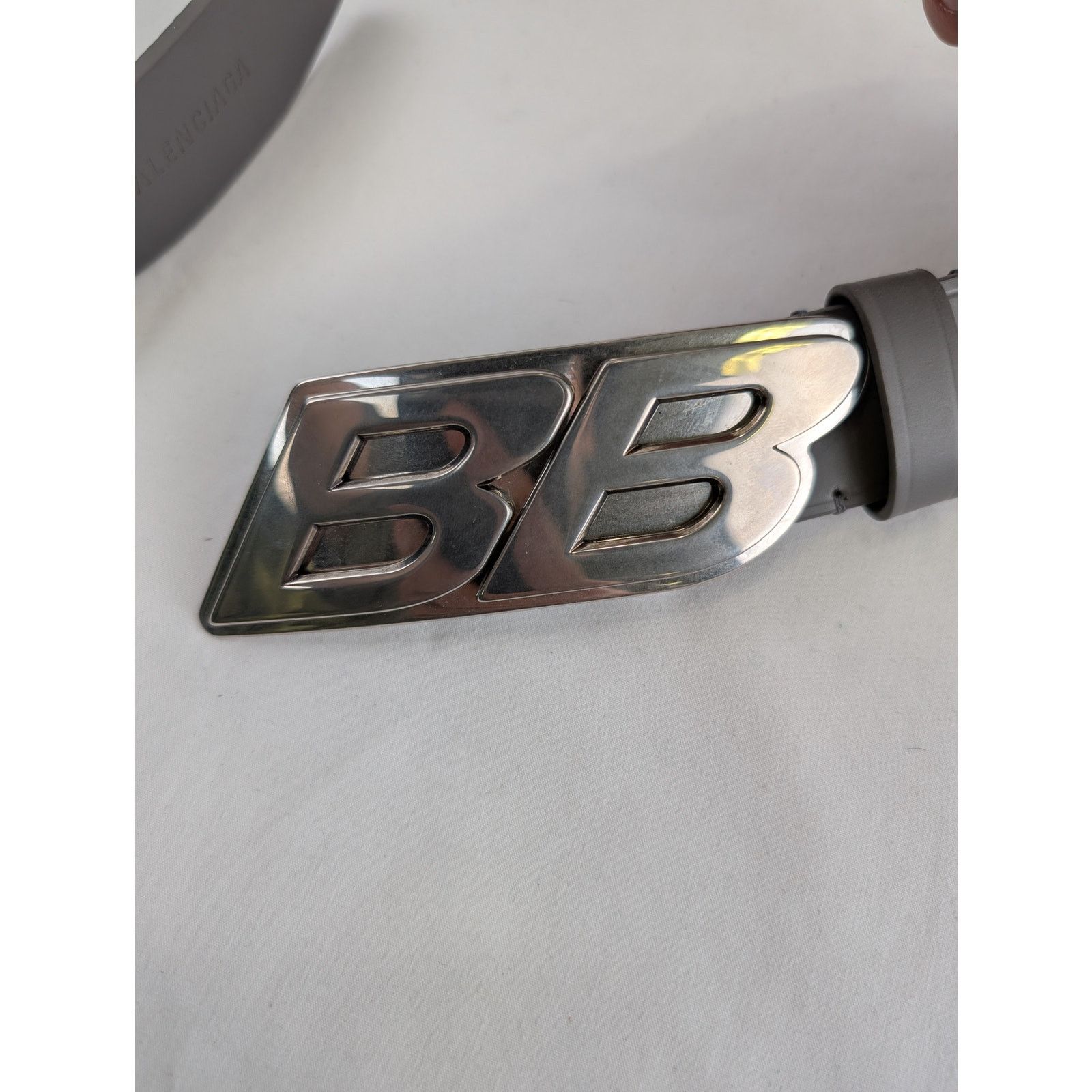 Balenciaga o1rshd1 Size: 100 / Moto Logo Bet in Grey Size 40 - 5 Thumbnail