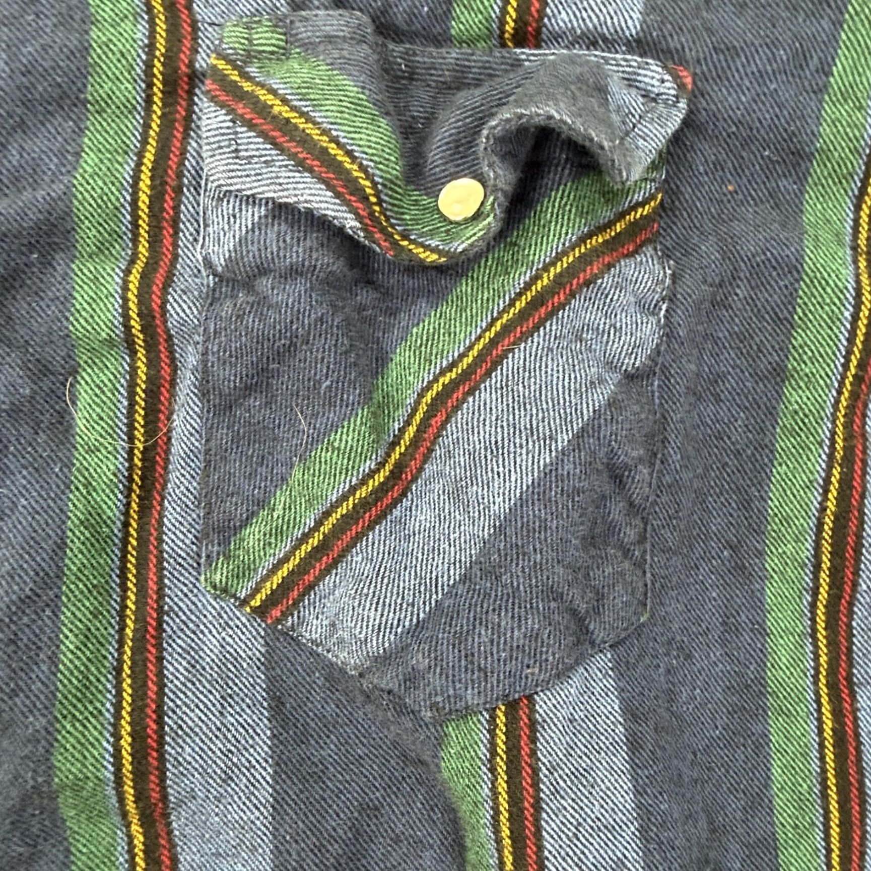 Wrangler VINTAGE Wrangler Shirt Mens XL Blue Green Flannel Western Pearl Snap Stripe 90s Western Mens XL Blue Stripe Shirt Size US XL / EU 56 / 4 - 3 Thumbnail