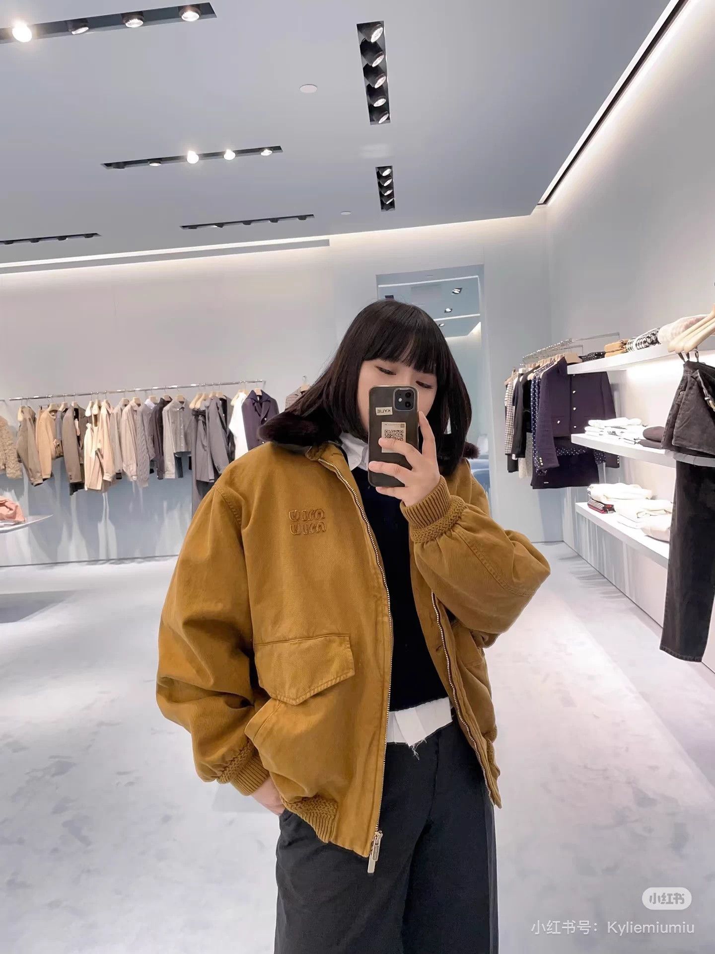 Other Miu Miu Runway Dark Brown Fur Collar Denim Down Jacket Size XS / US 0-2 / IT 36-38 - 9 Thumbnail
