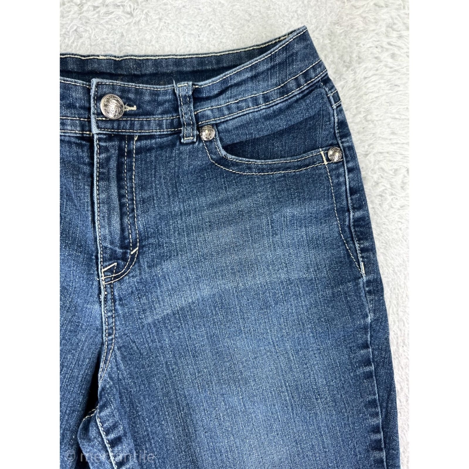 Vintage Style&co. Jeans Womens 8 Blue Denim Straight Leg 5-Pocket Design Bling Embroidered Logo Medium Wash Fall X-Options Mens? Size 30" / US 8 / IT 44 - 7 Thumbnail