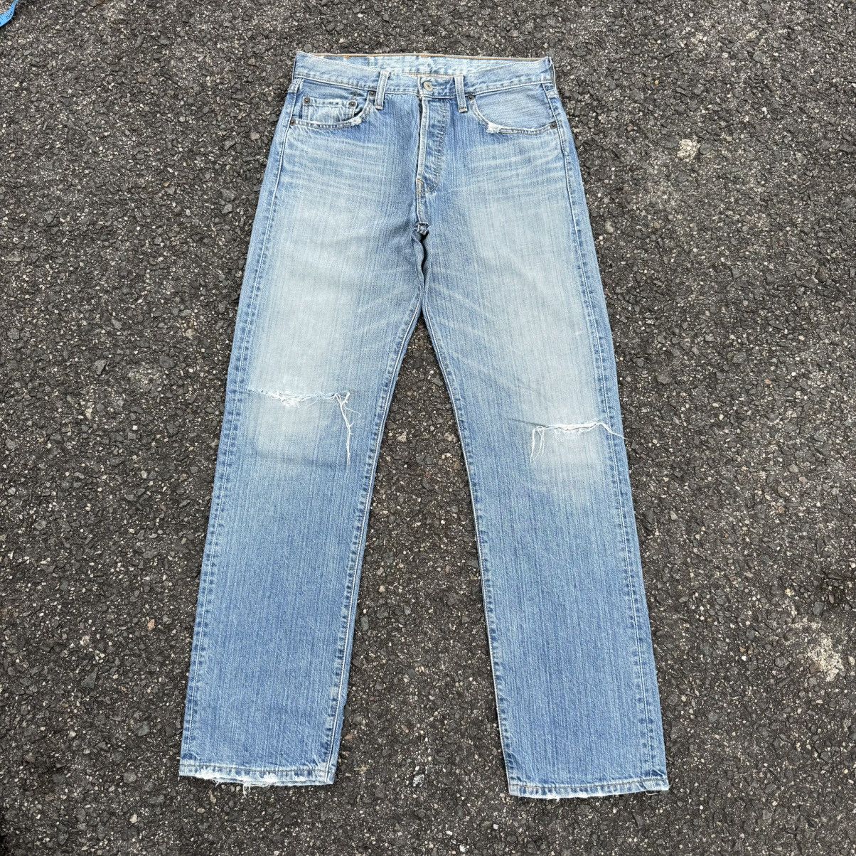 Levi's Vintage Clothing W31 Vintage 2004 Levi's 501 light wash denim jean pants Size US 31 - 3 Thumbnail