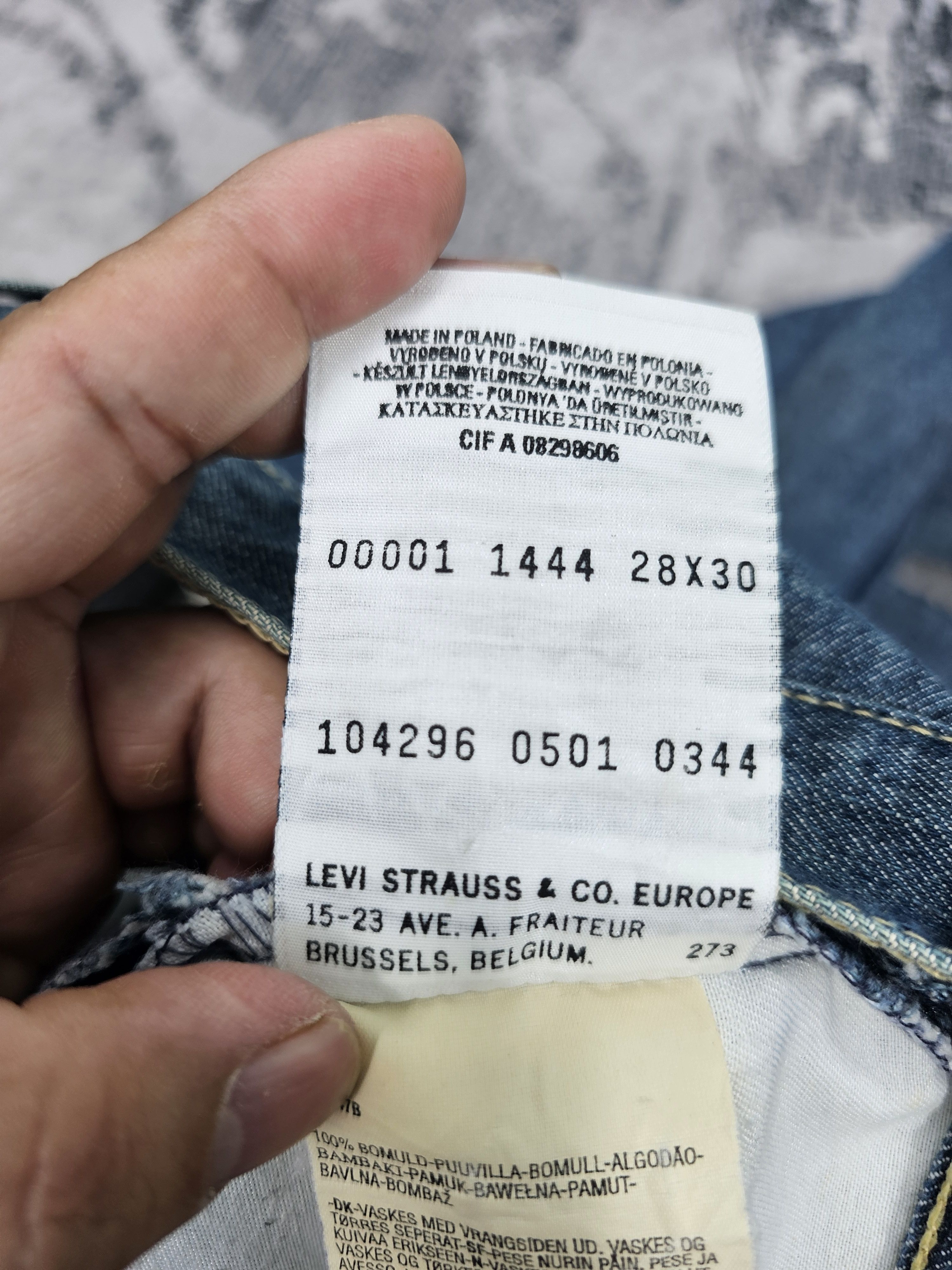 Levi's Vintage Clothing Vtg LEVIS Engineered Regular Cut Twisted Faded Jeans L0541 Size US 28 / EU 44 - 11 Thumbnail