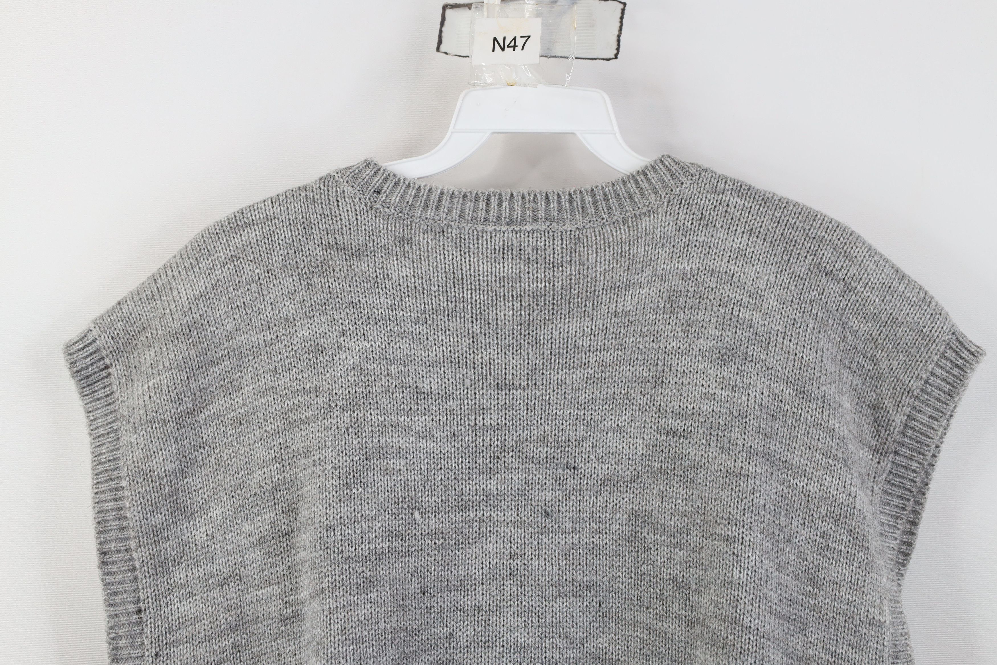 Vintage Vintage 70s Streetwear Wool Blend Knit Flower Sweater Vest Size L / US 10 / IT 46 - 9 Thumbnail