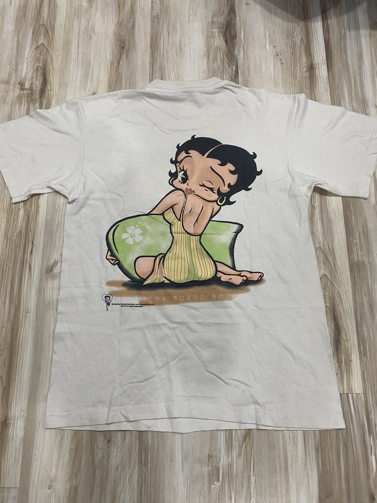 Vintage Vintage betty boop mirror print Size US M / EU 48-50 / 2 - 6 Thumbnail