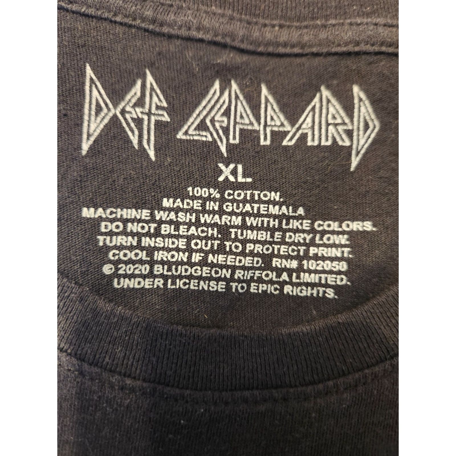 Vintage Def Leppard Shirt Unisex XL Black Tiger Leopard Logo Graphic Print Round Neck Short Sleeve T-Shirt Music Rock 2020 Size XL / US 12-14 / IT 48-50 - 2 Thumbnail