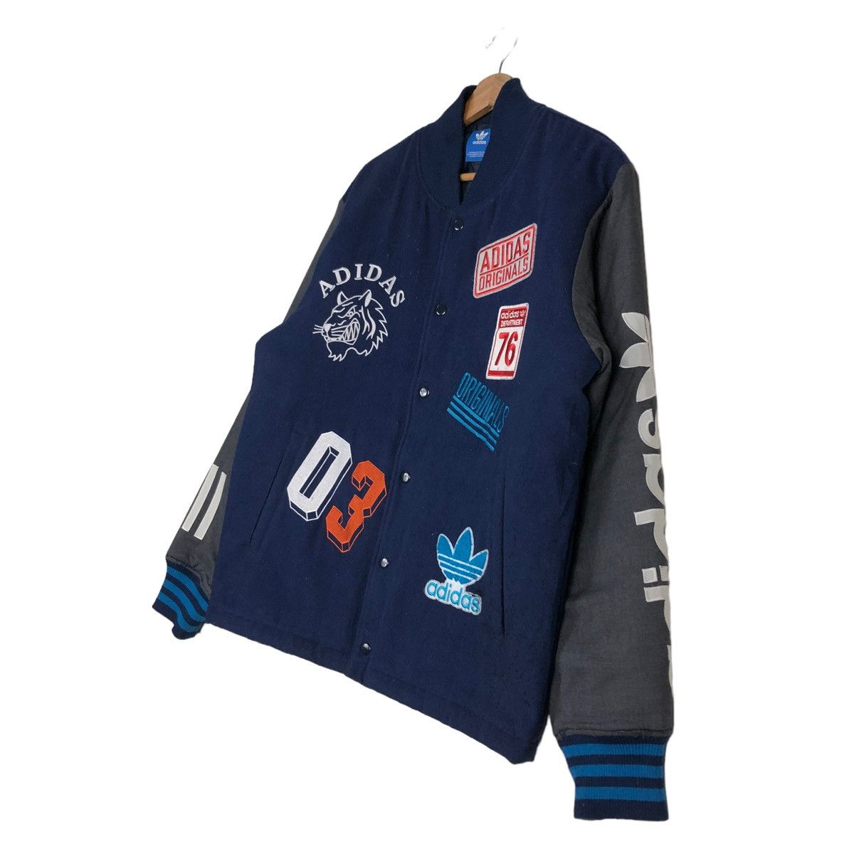 Adidas 🔥VINTAGE VARSITY JACKET ADIDAS BIG LOGO FULL PRINT Size US M / EU 48-50 / 2 - 2 Thumbnail