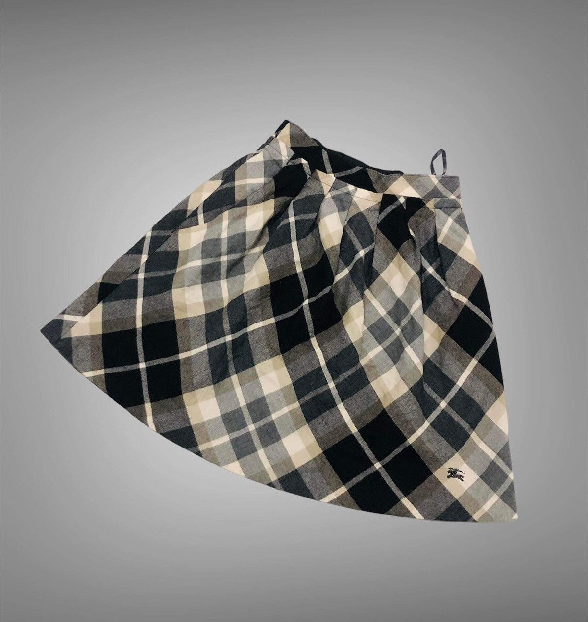 Burberry × Designer BURBERRY STRIPED MULTICOLOUR SKIRT Size 25" / US 0 / IT 36 - 1 Thumbnail